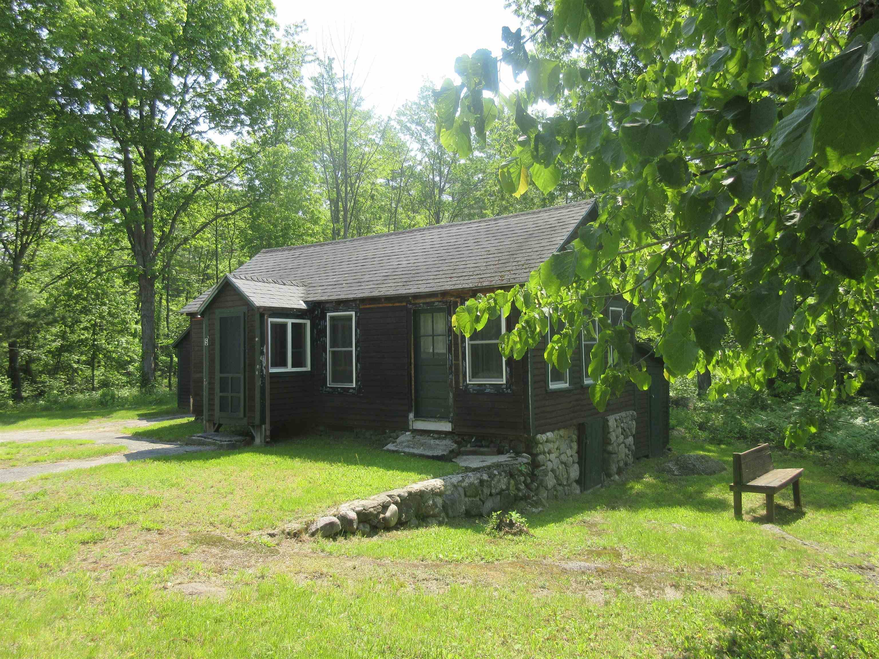 Hillsborough, NH 03244,5 Contoocook Falls RD