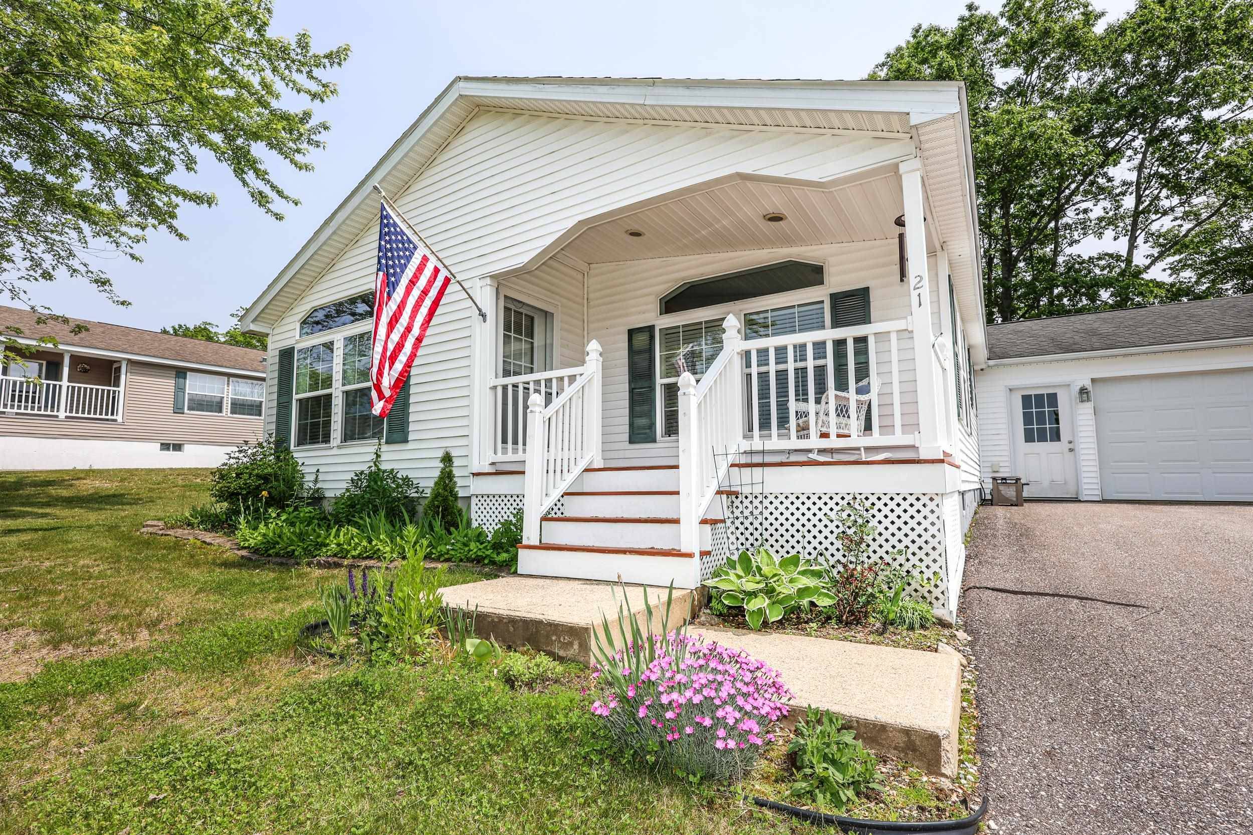 Franklin, NH 03235,21 Mountain View DR #21