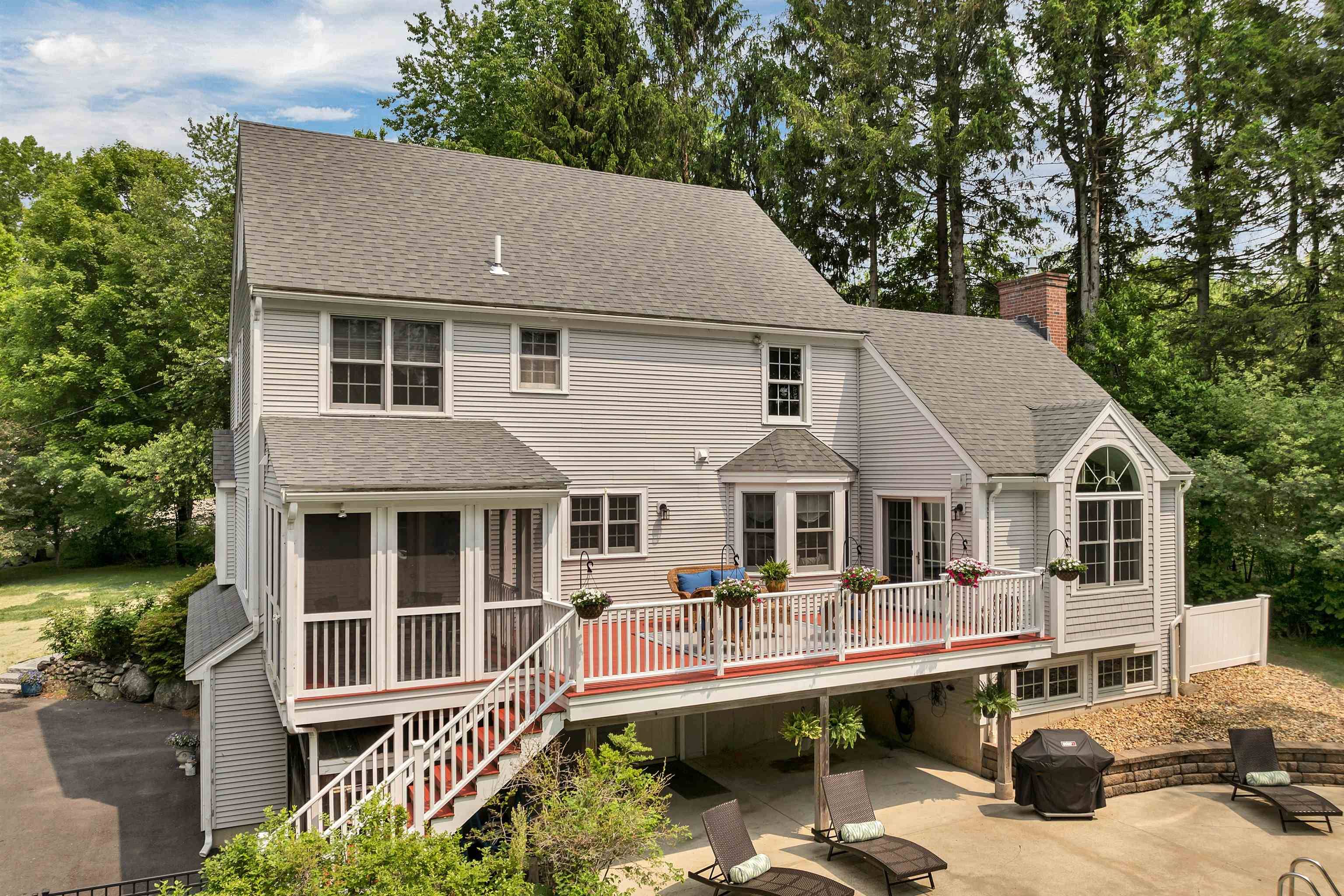 Exeter, NH 03833,12 Ridgewood TER