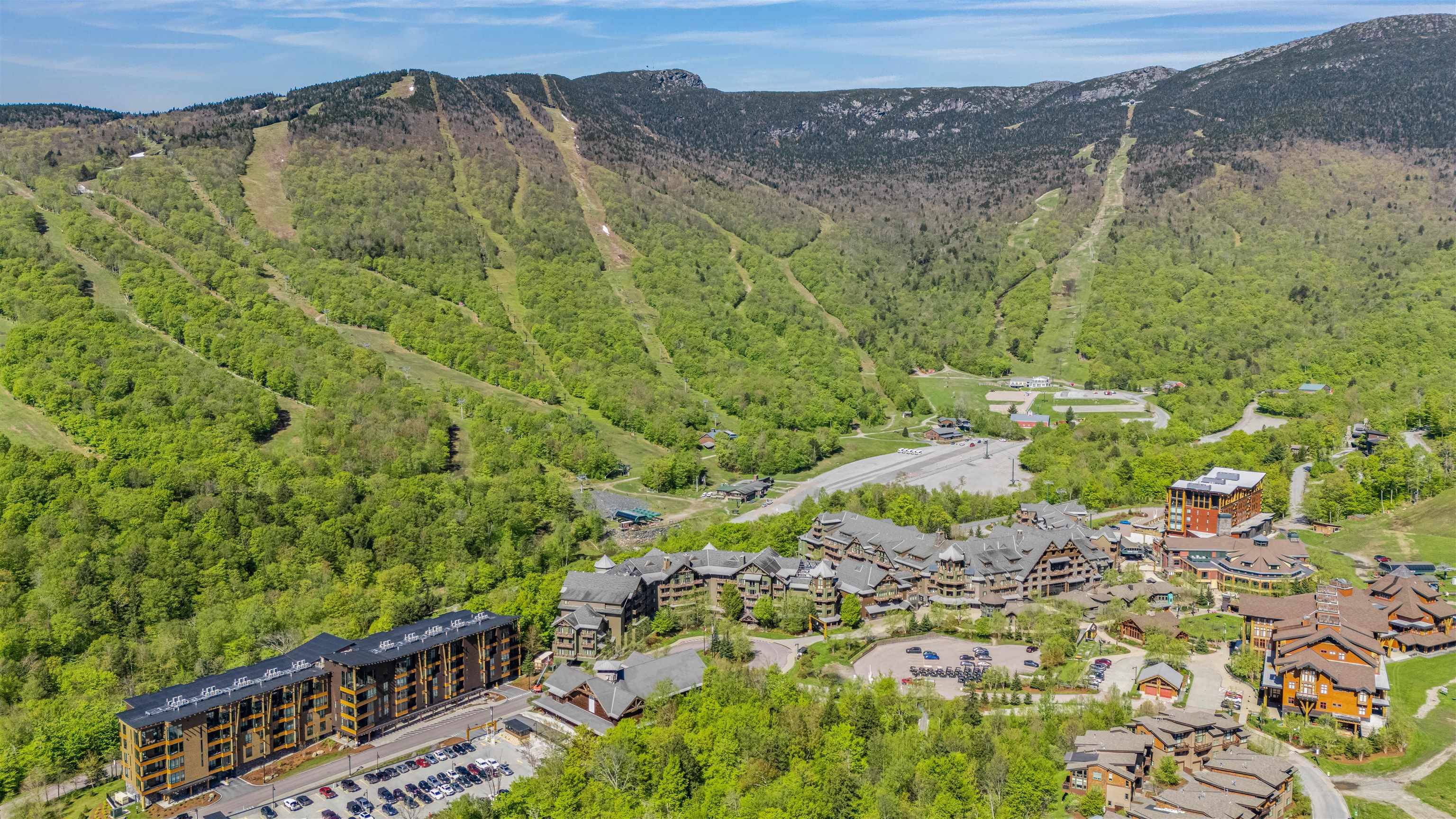 Stowe, VT 05672,69 Hourglass DR #205