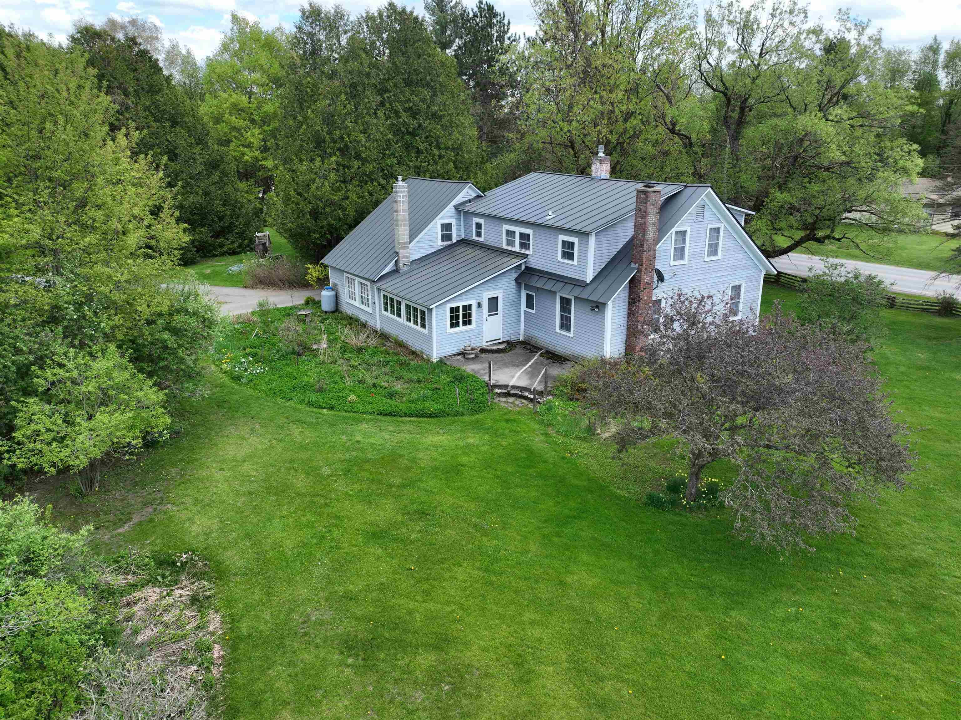 Derby, VT 05829,637 VT Route 111