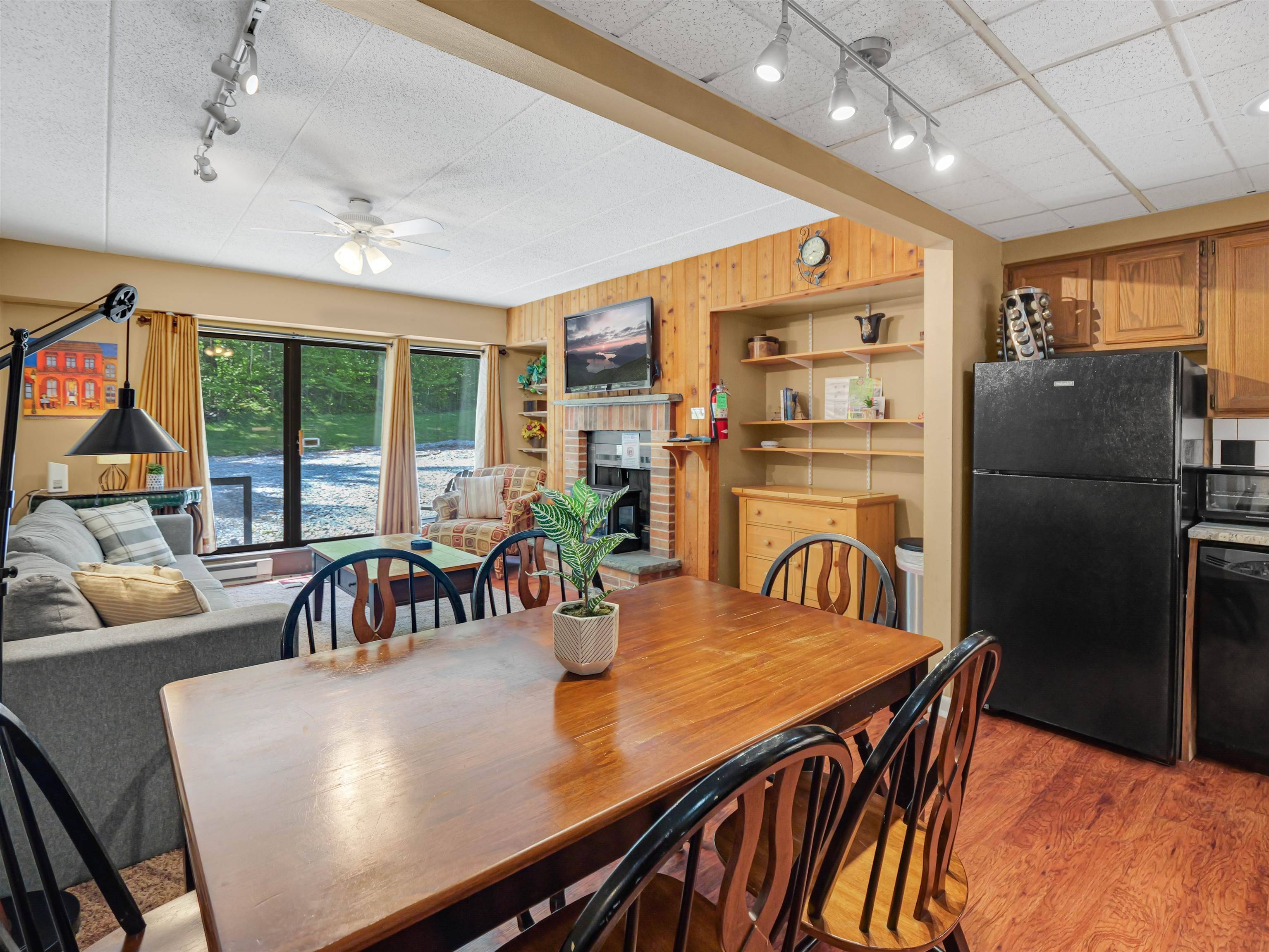 Killington, VT 05751,137 East Mountain RD #2A3