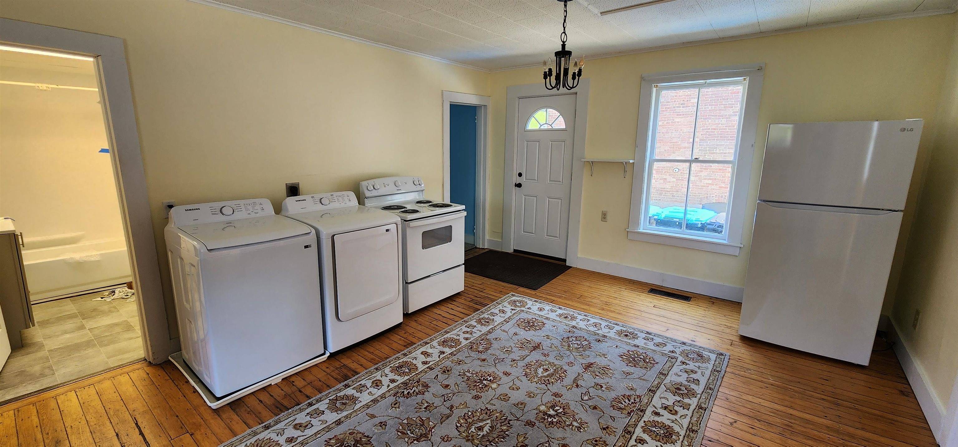 Waterbury, VT 05676,7-9 Elm ST