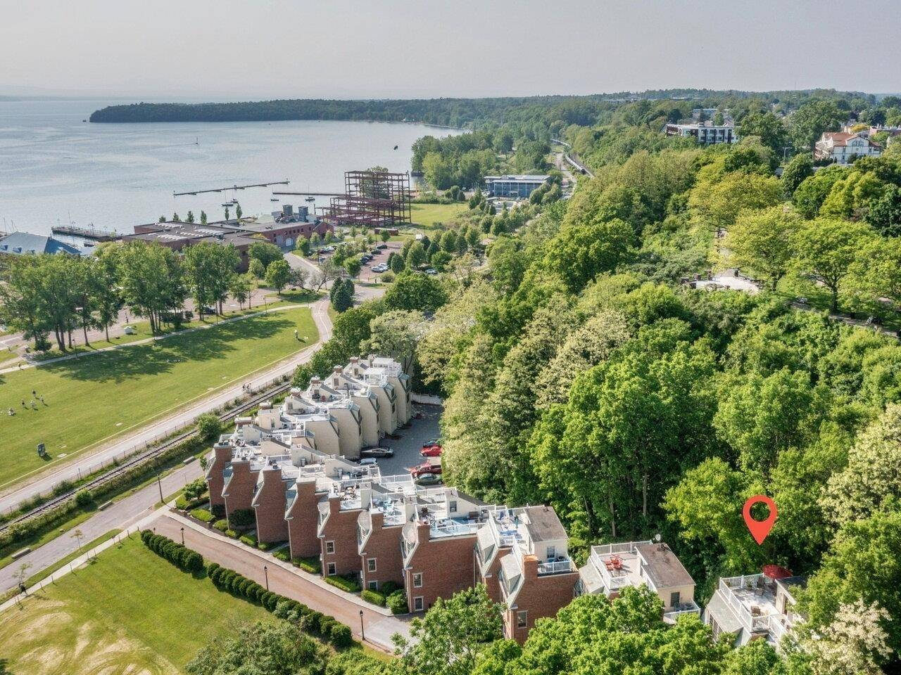 Burlington, VT 05401,200 Lake ST #16