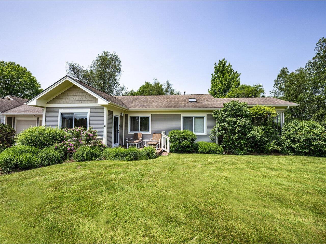 Williston, VT 05495,115 Meadow Run RD