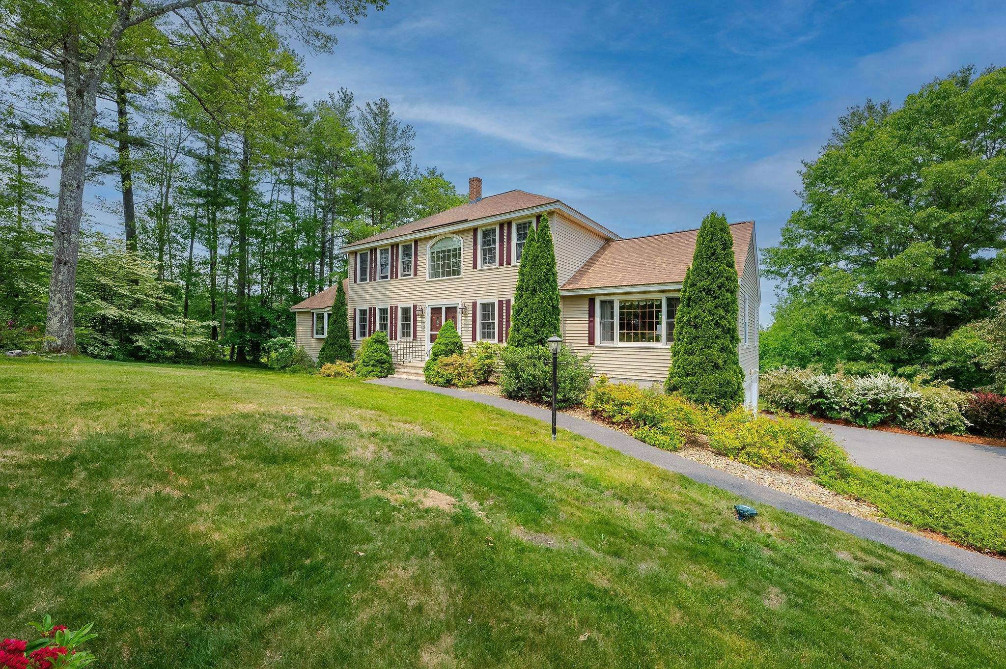 Londonderry, NH 03053,10 Jason DR