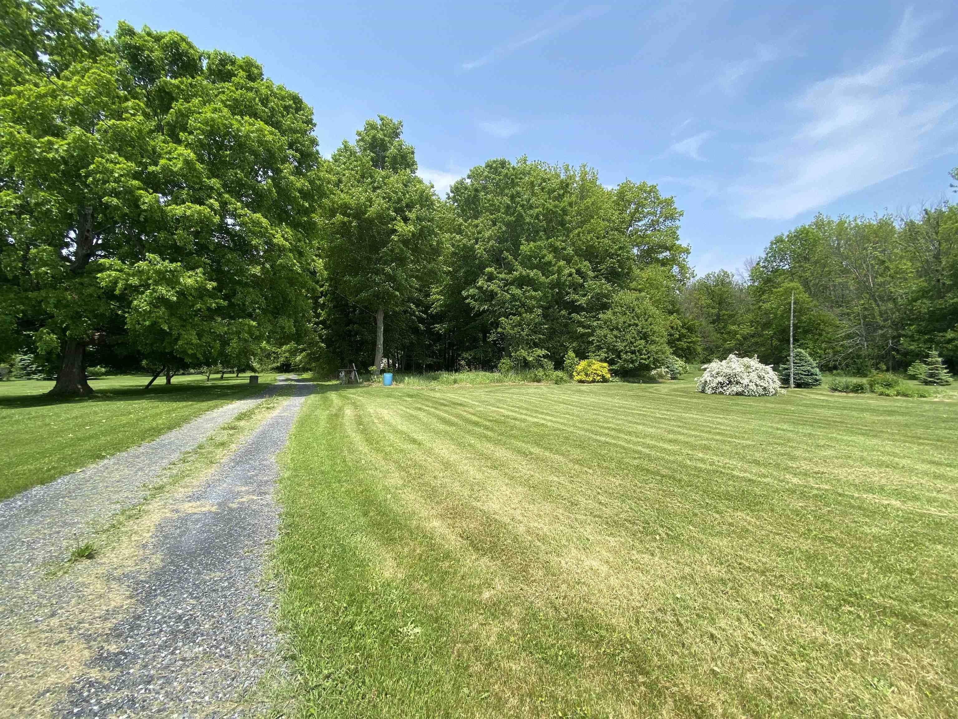 Alburgh, VT 05440,208 Little Woods RD