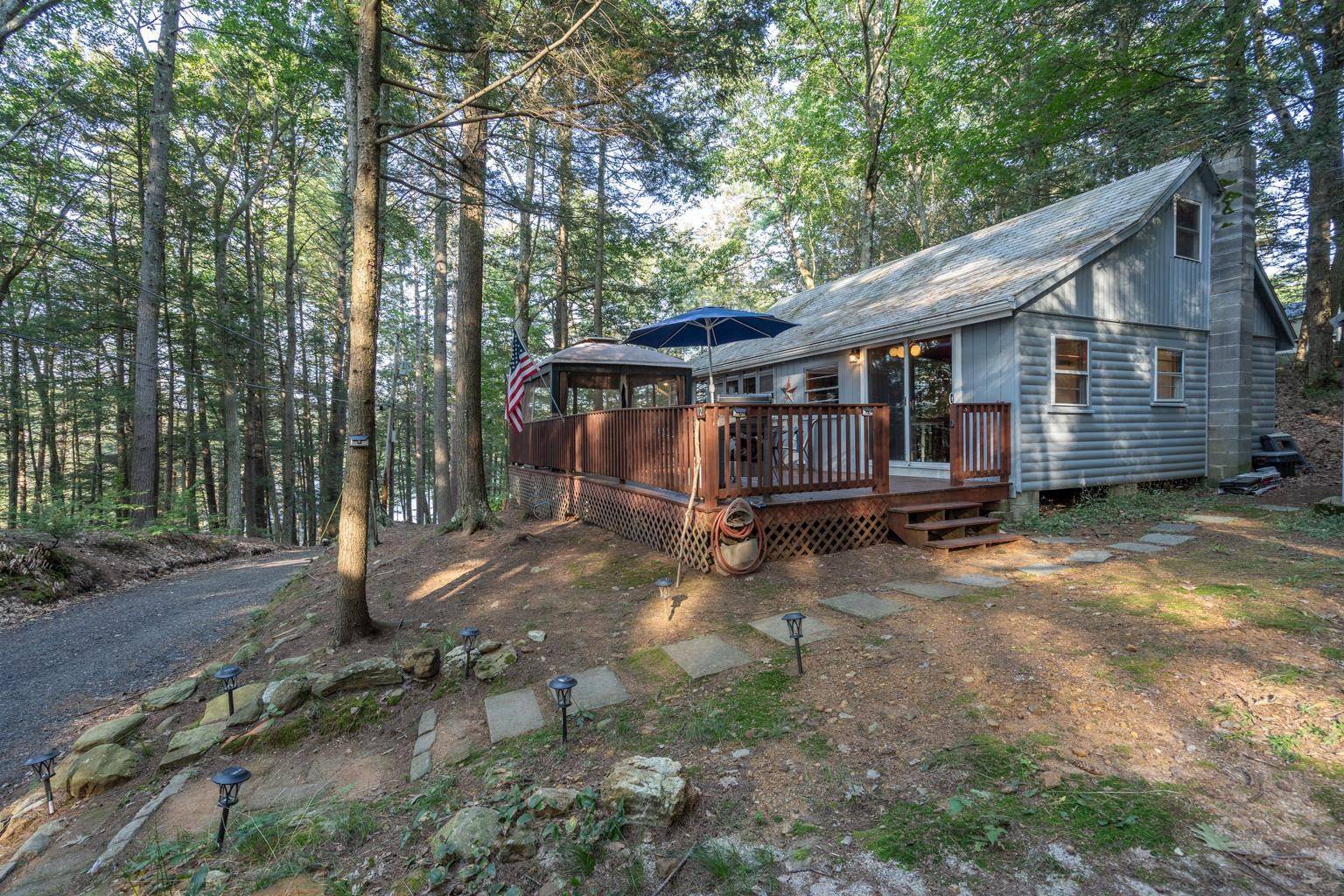 Northwood, NH 03261,12 Pine Point DR