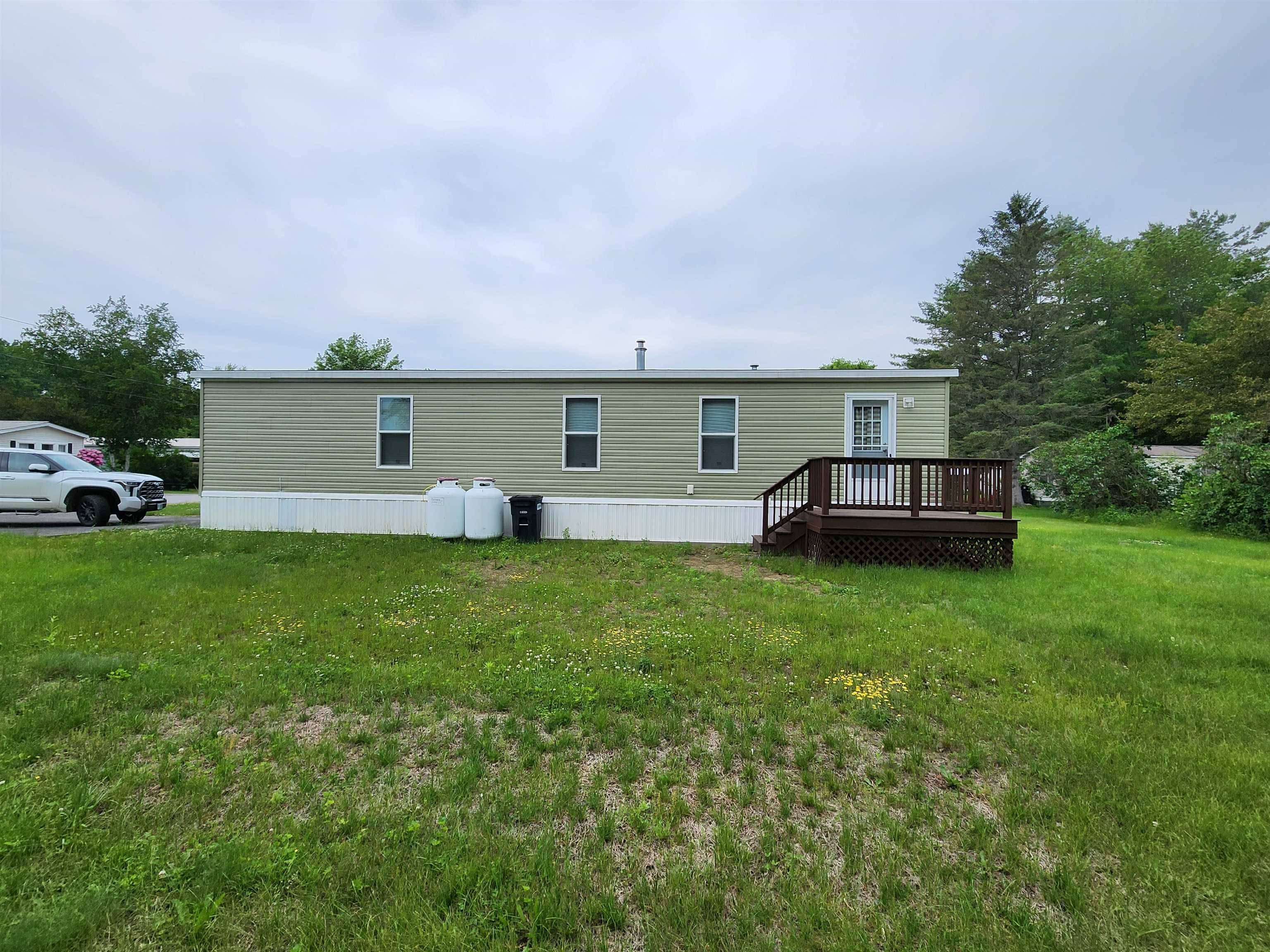 Charlestown, NH 03603,1004 Mountain View AVE