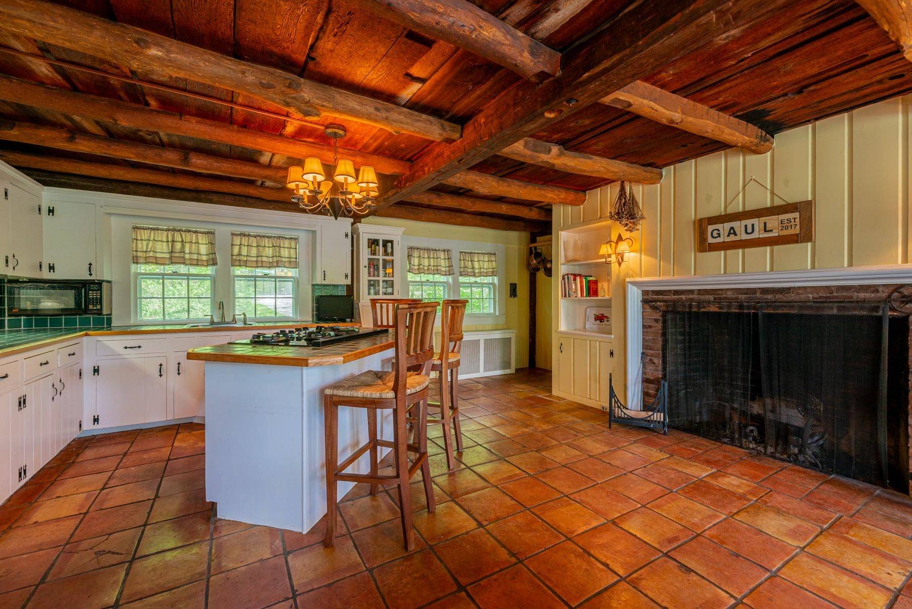 1589 Richville RD Manchester, VT 05255