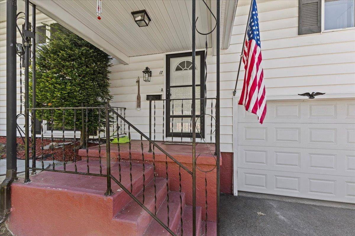 Barre City, VT 05641,17 Woodland DR