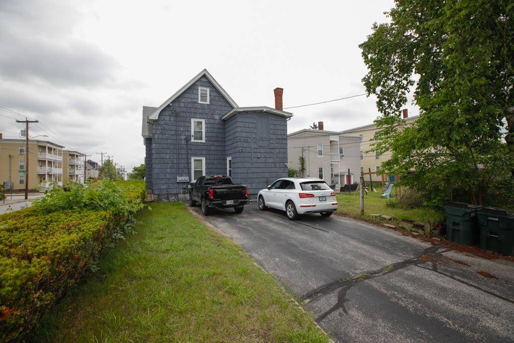 Manchester, NH 03102,434 Hevey ST