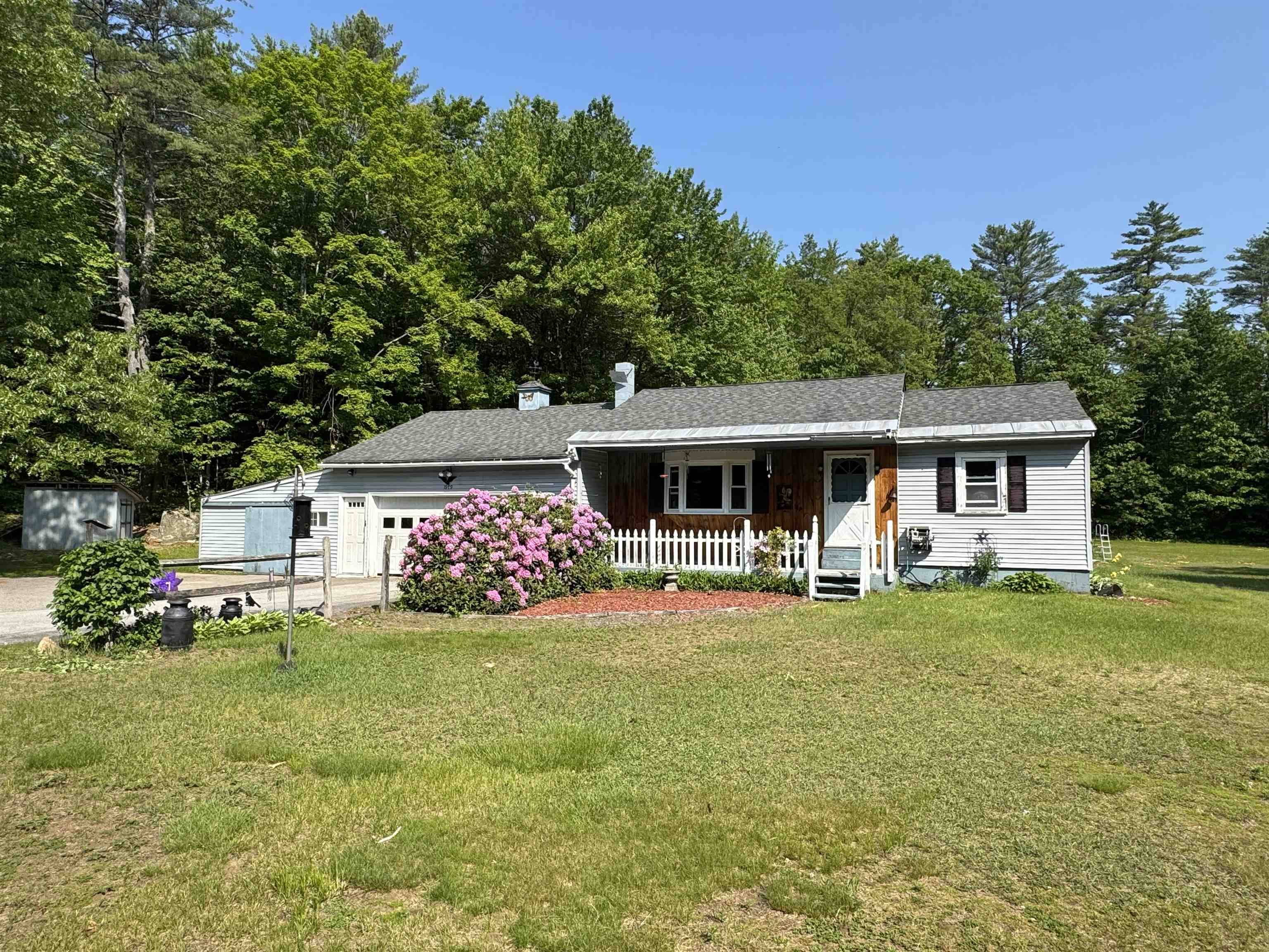 Boscawen, NH 03303,214 Daniel Webster HWY