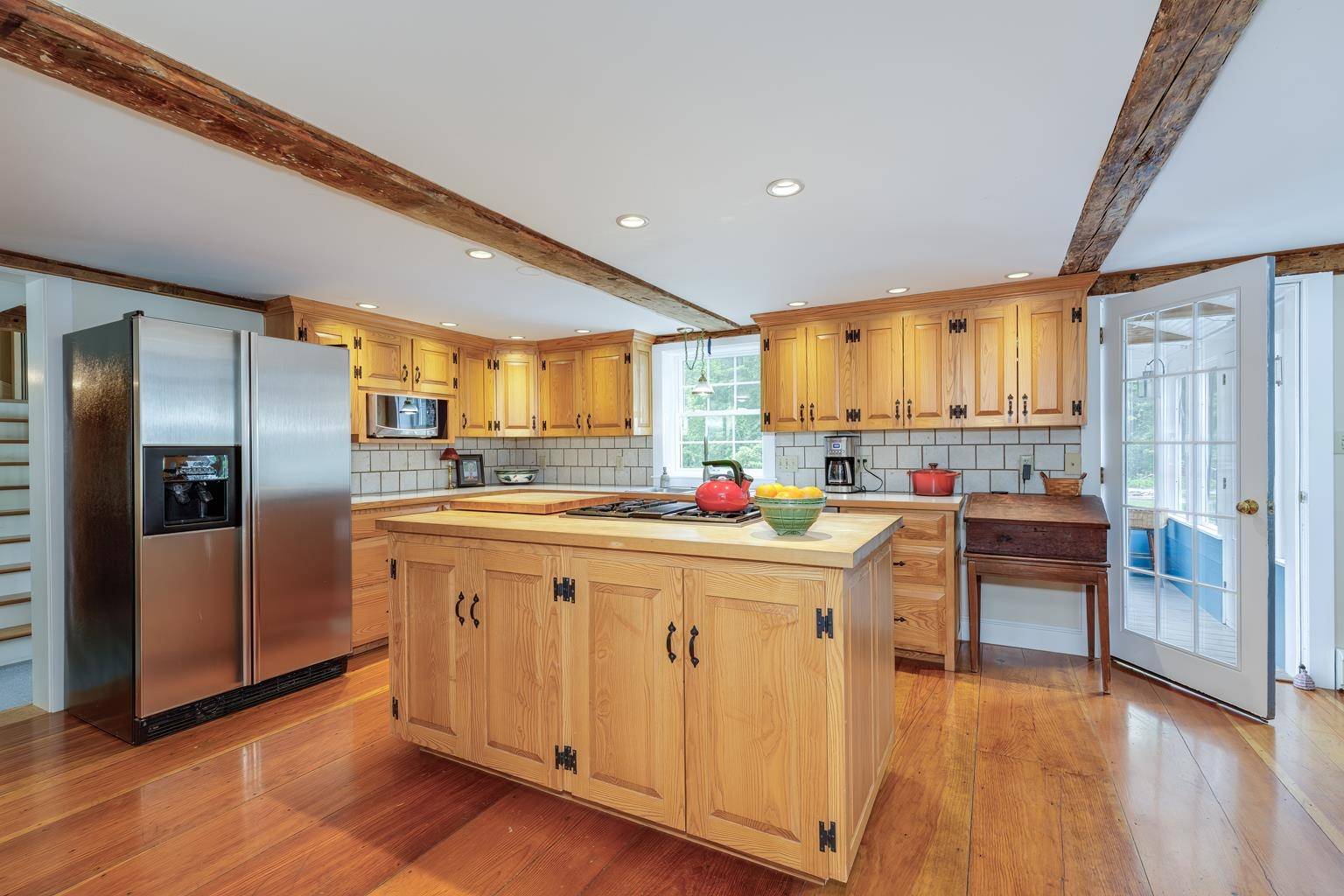 Hopkinton, NH 03229,5 Barton Corner RD