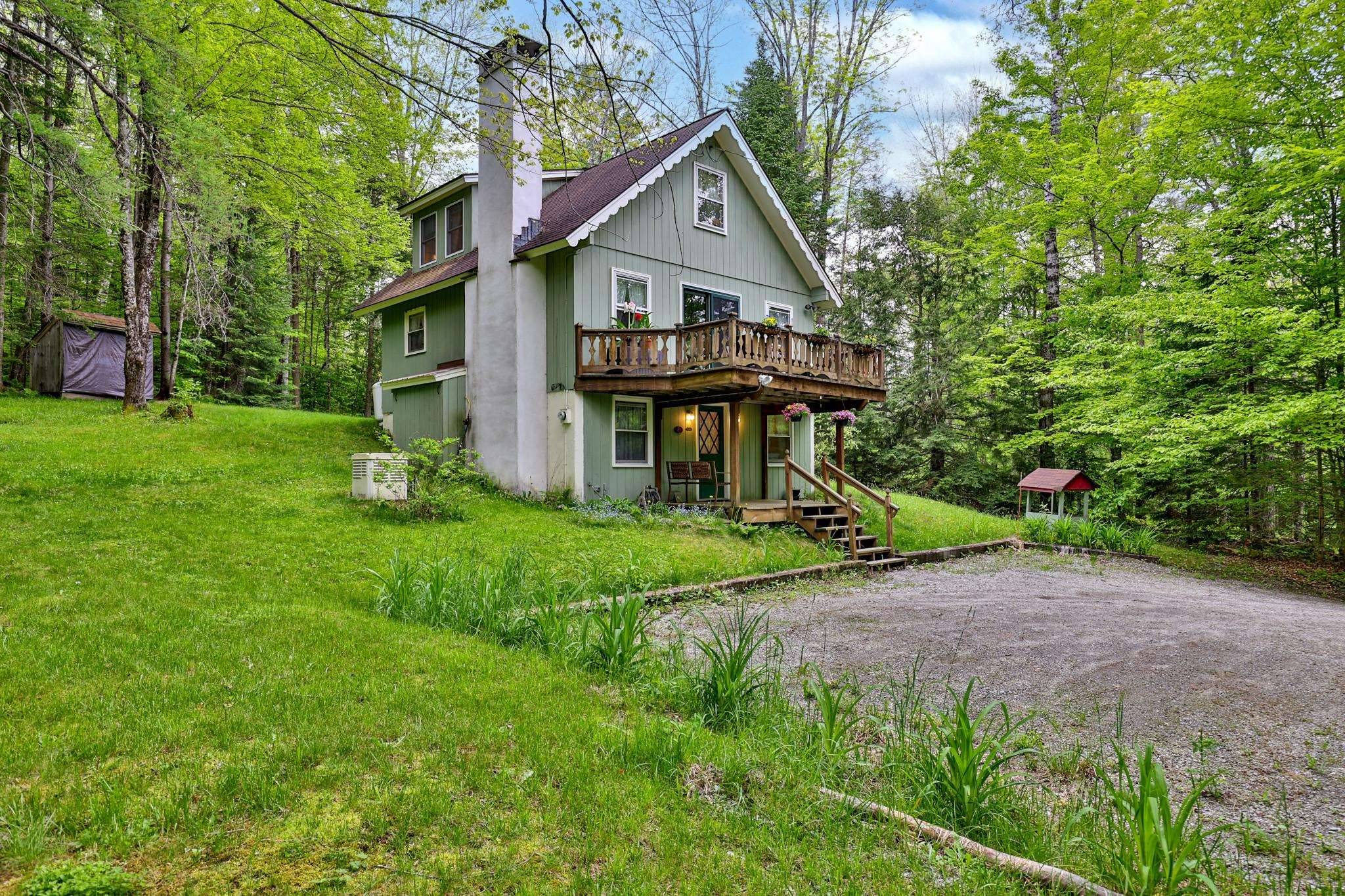 Weston, VT 05161,151 Burton RD