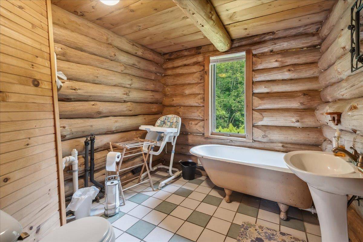 458 Woodcock RD Plainfield, VT 05667