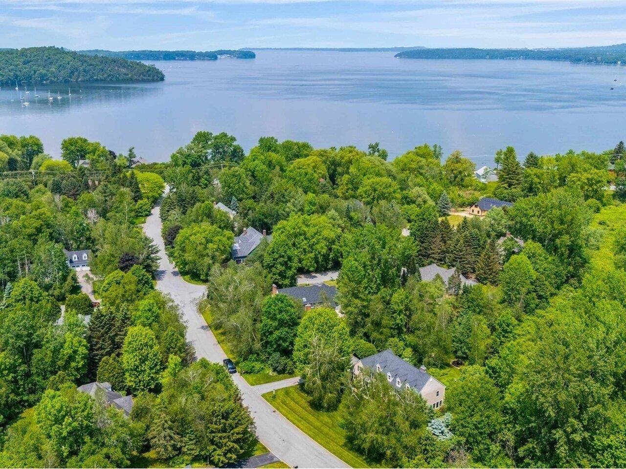 Shelburne, VT 05482,171 Yacht Haven DR