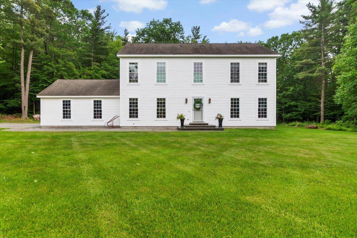 Bennington, VT 05201,359 Hickory Hill RD