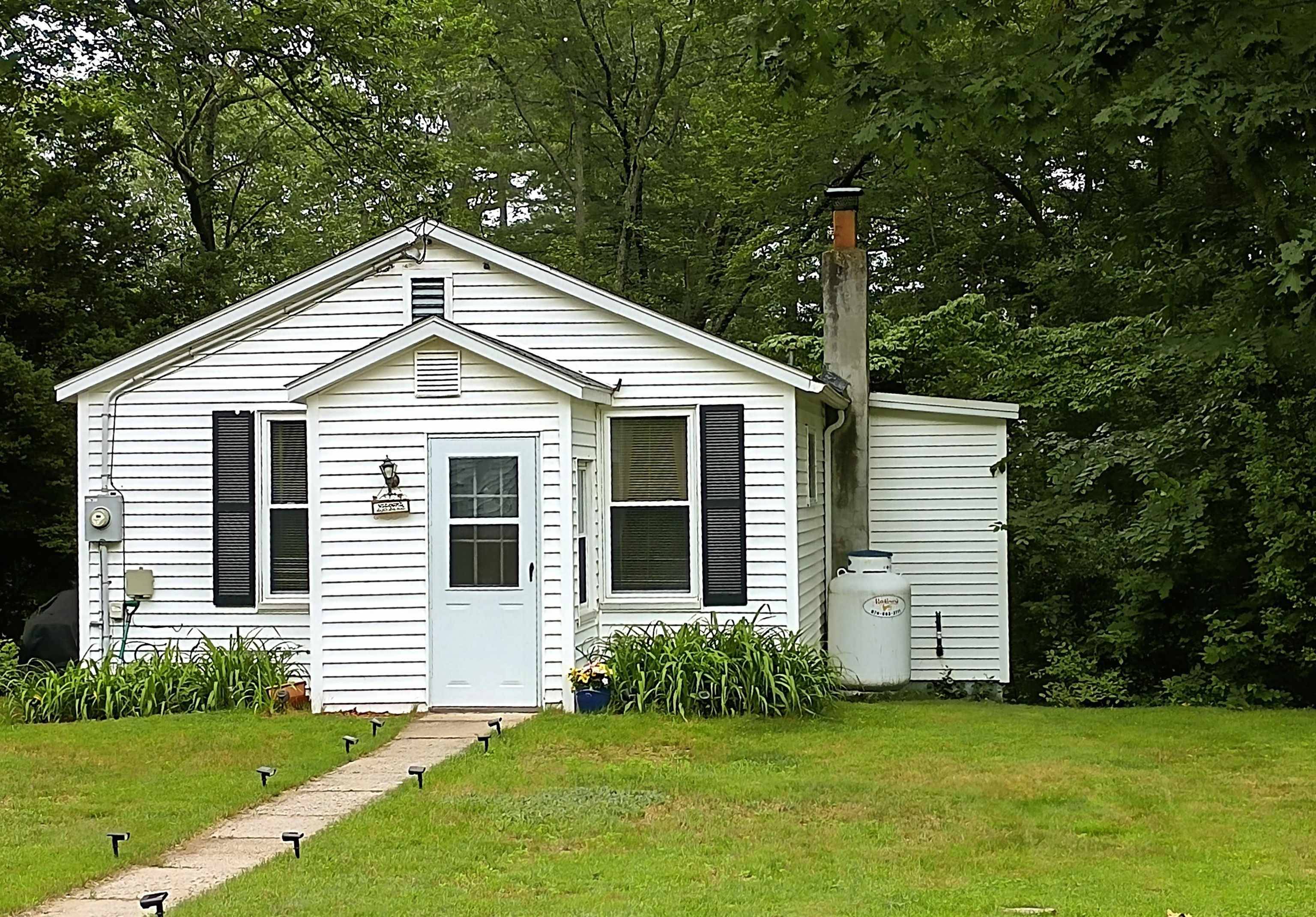 Salem, NH 03079,105 A Lawrence RD