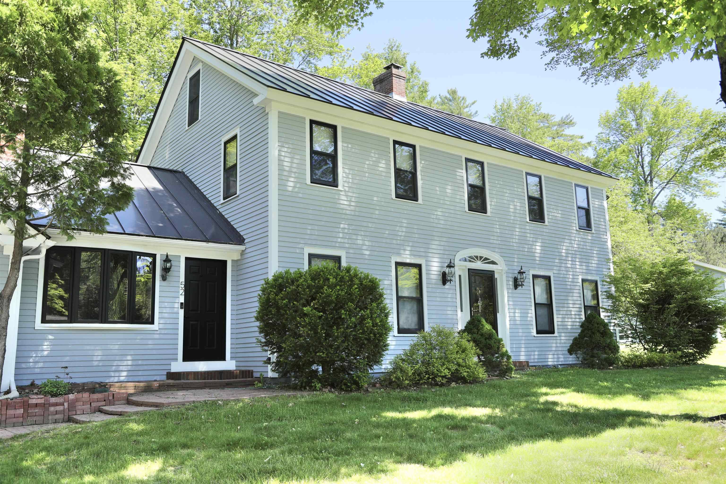 Claremont, NH 03743,52 Ledgewood RD
