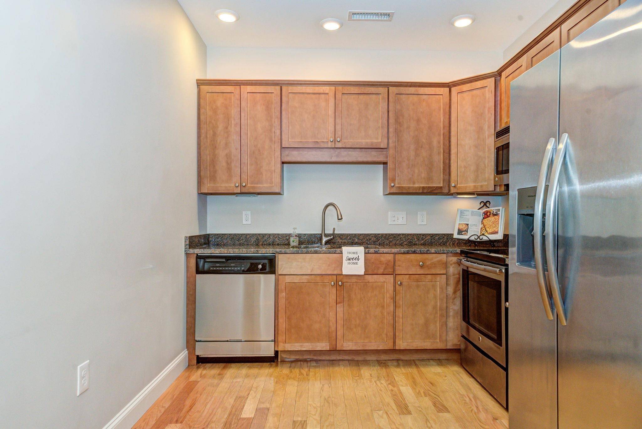 Salem, NH 03079,10 Braemoor Woods RD #308