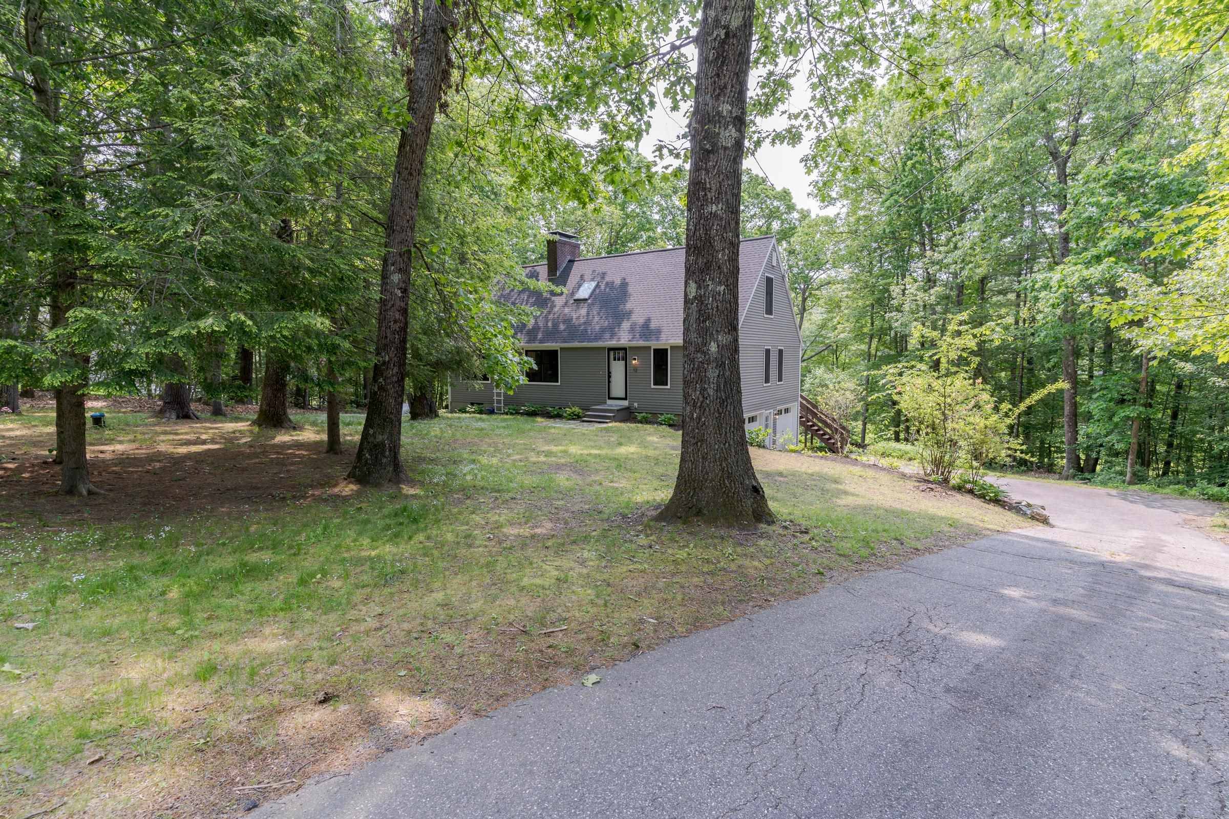 Madbury, NH 03823,12 Garrison LN
