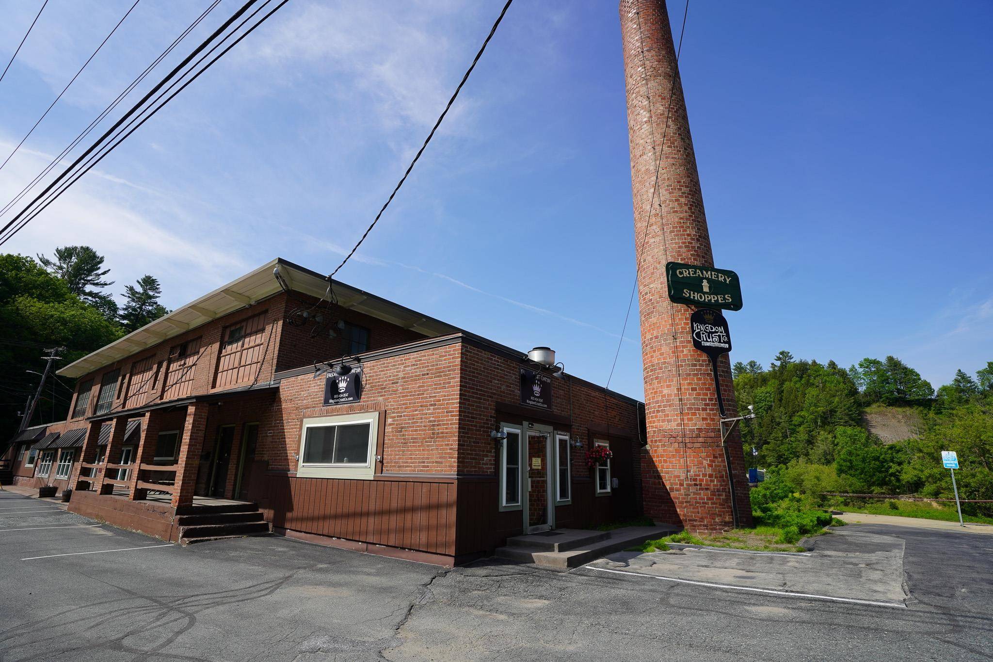 St. Johnsbury, VT 05819,1216 Railroad ST