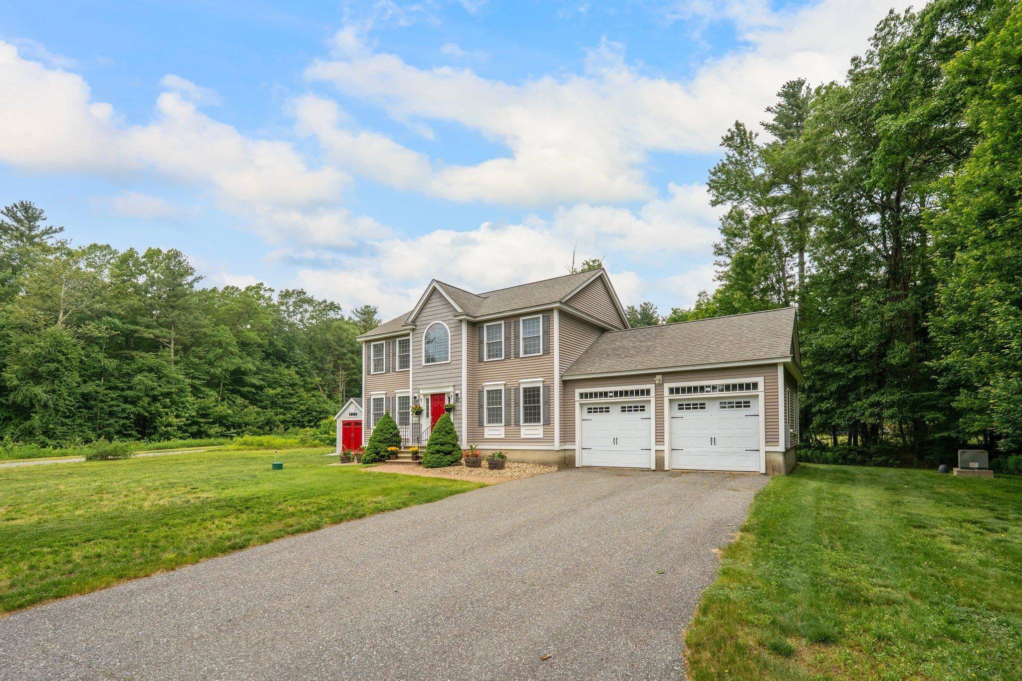 Litchfield, NH 03052,34 Talent RD