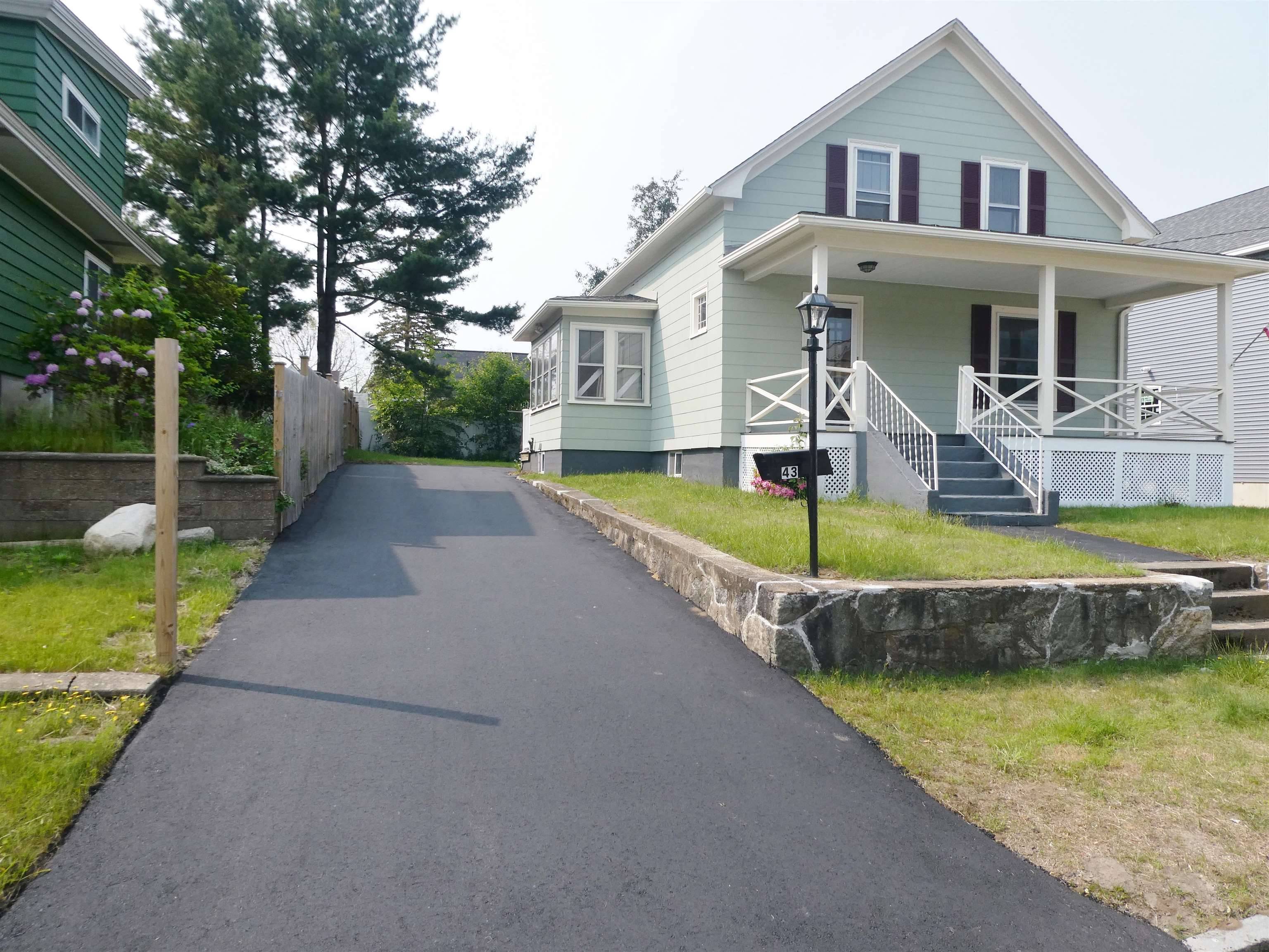 Manchester, NH 03109,43 LONGWOOD AVE