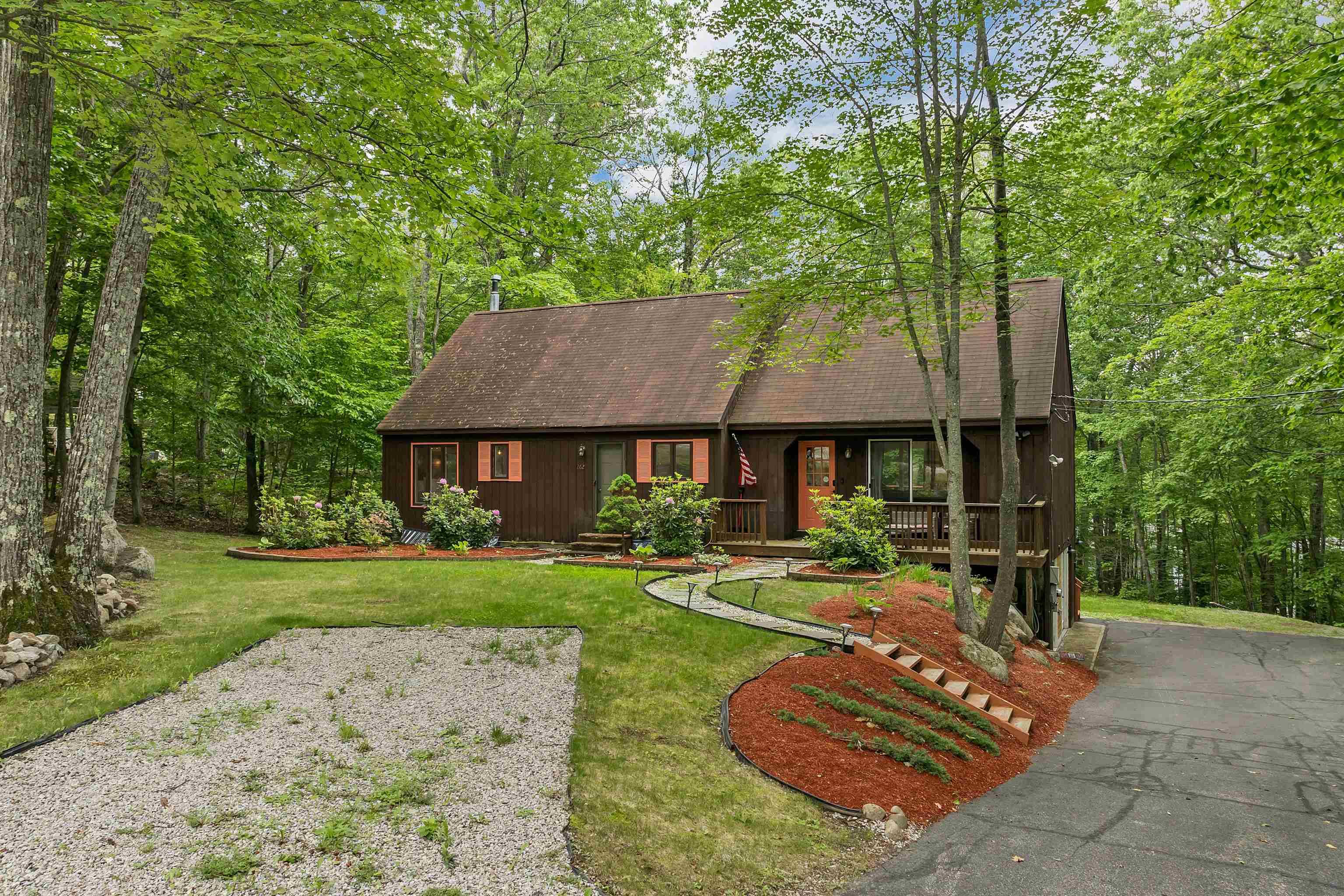 Conway, NH 03860,262 Beechnut DR