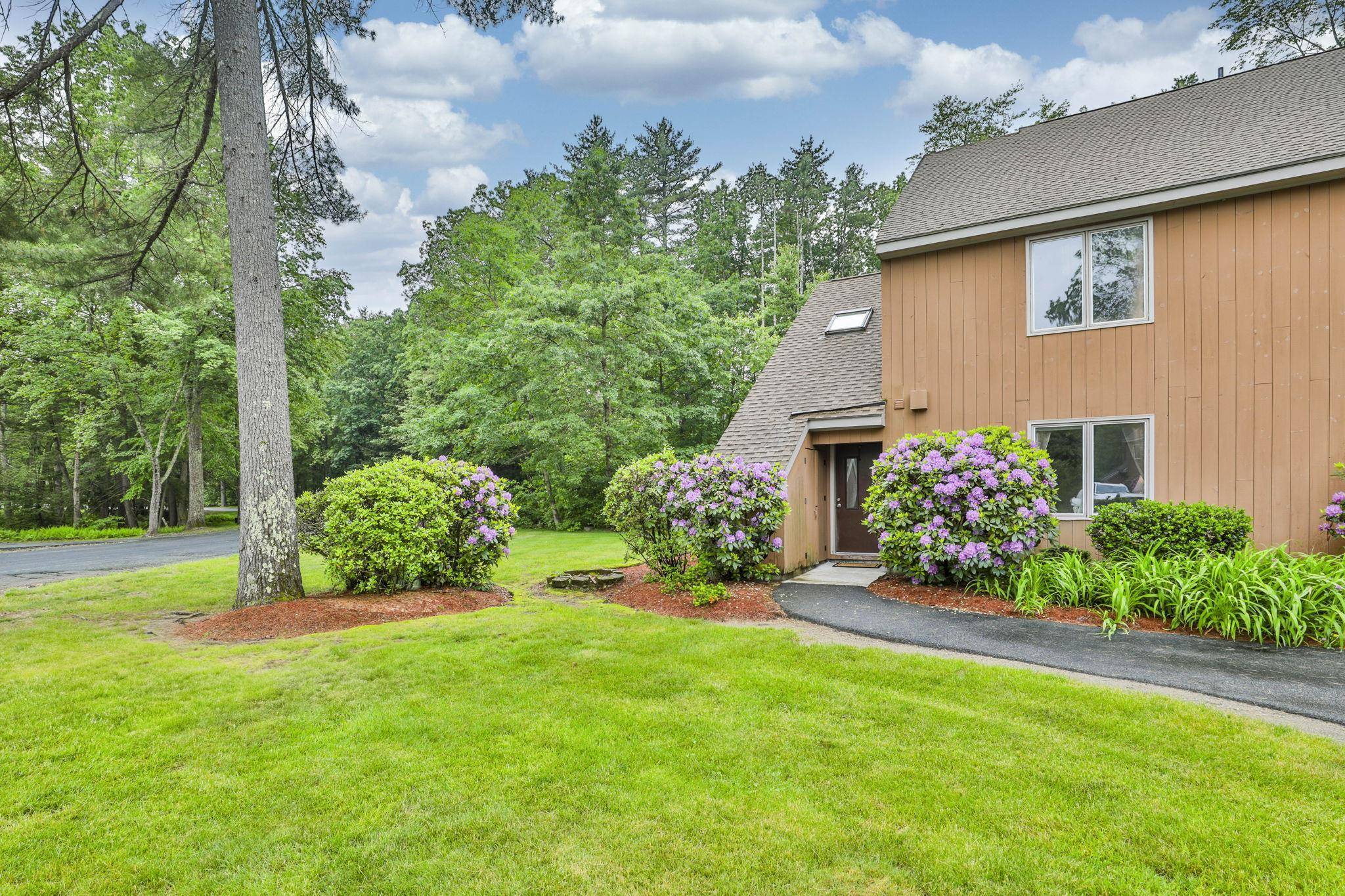 Merrimack, NH 03054,40 Derry ST