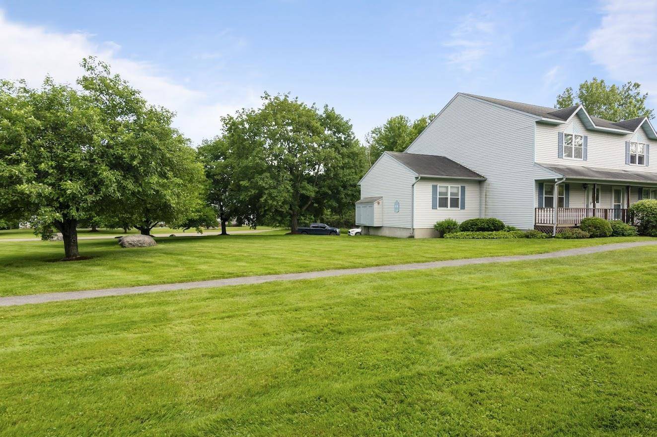Essex, VT 05452,18 Craftsbury CT #10