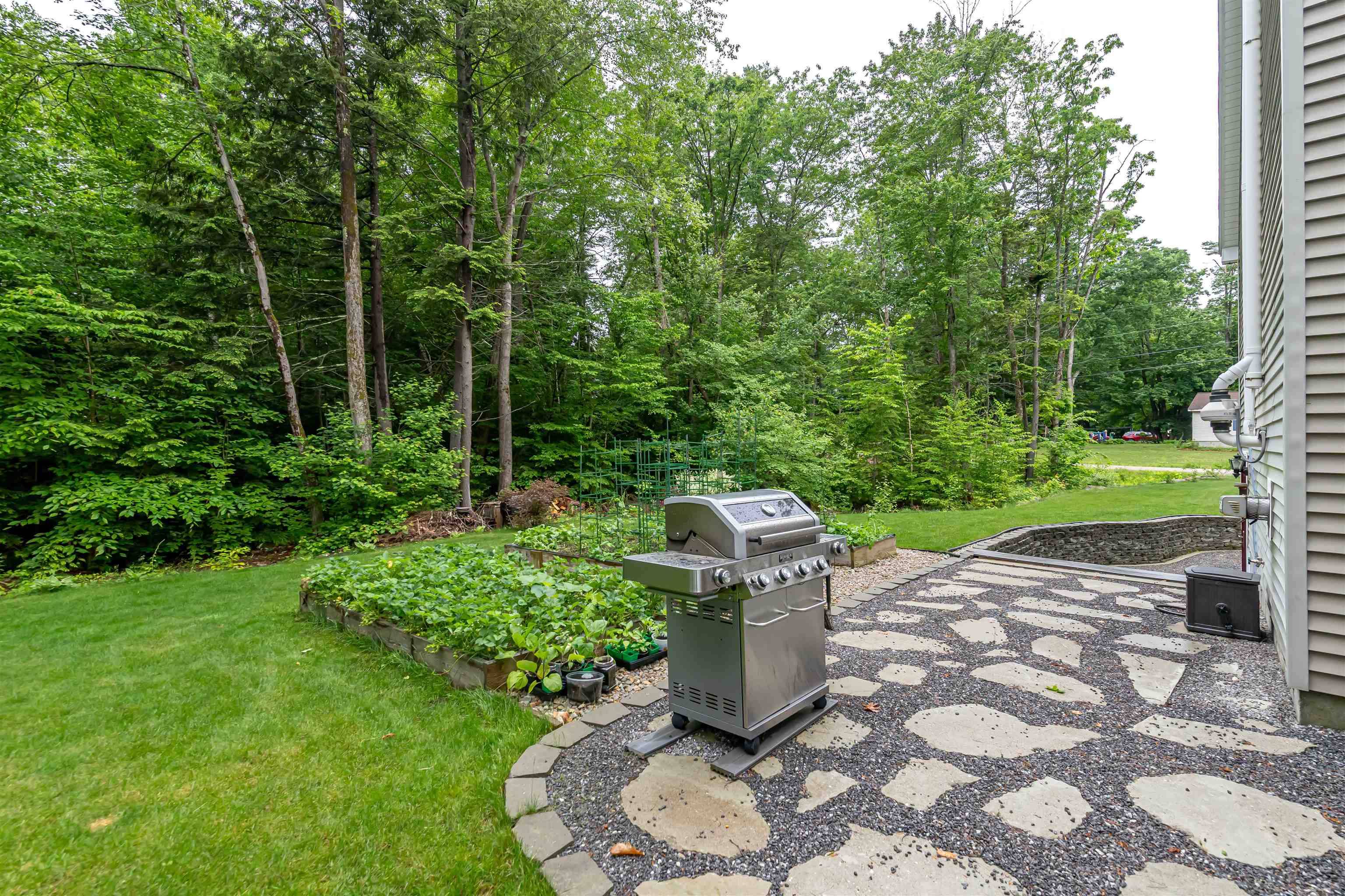 141 Windsor WAY Barnstead, NH 03225