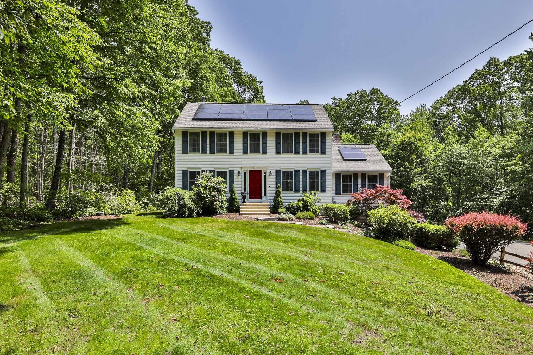 Brookline, NH 03033,25 Westview RD