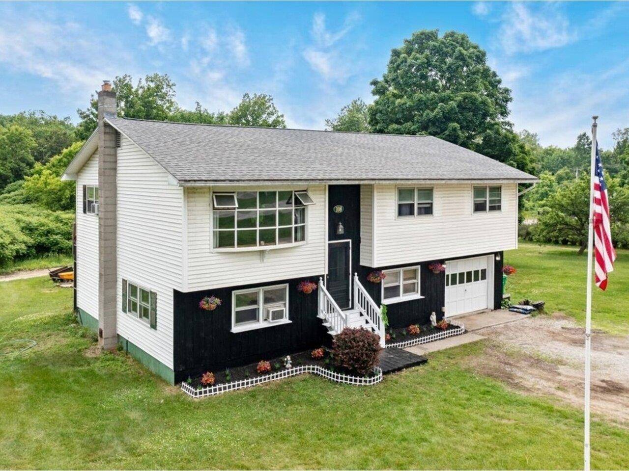 Swanton, VT 05488,108 St. Albans RD