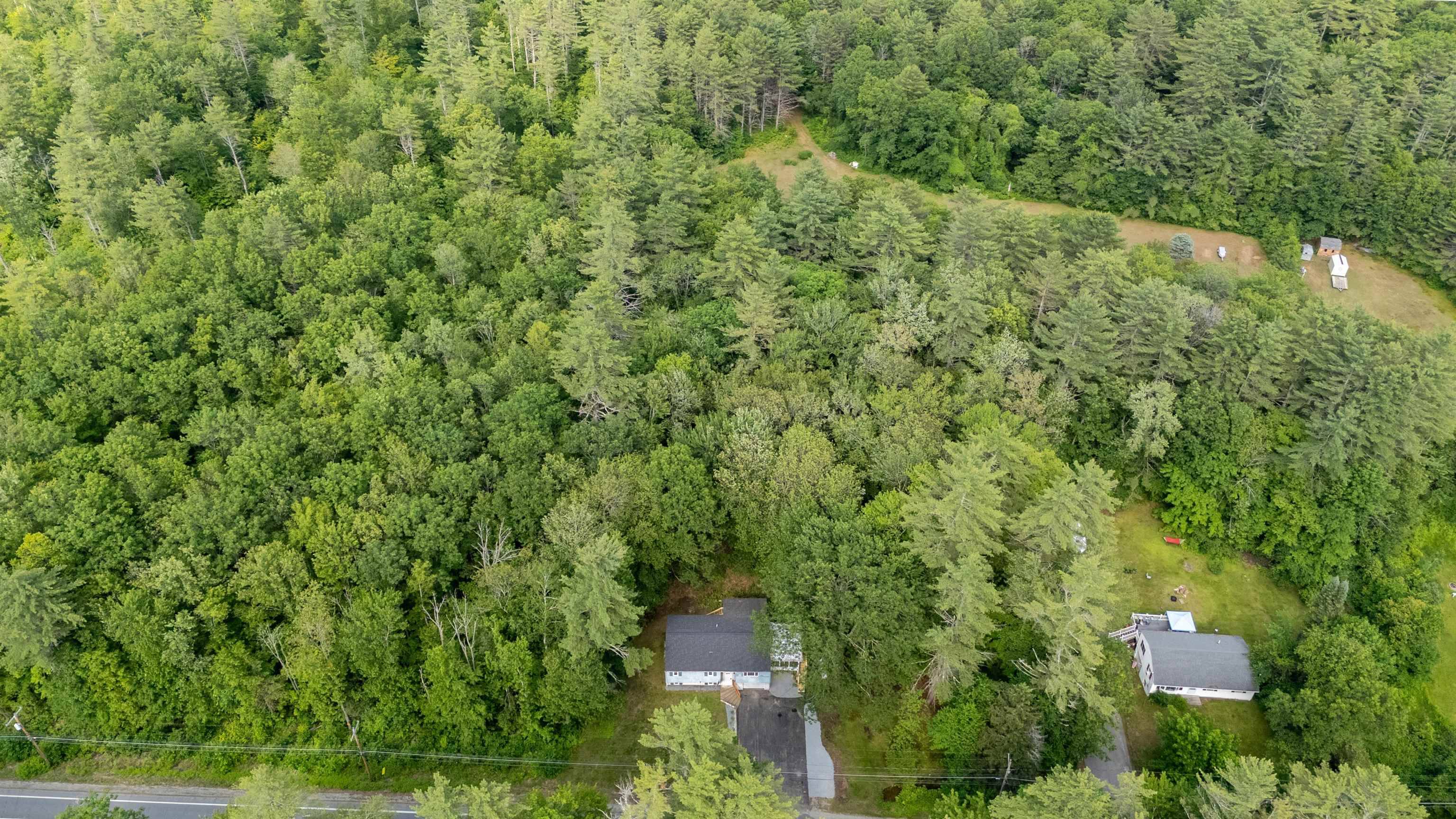 Boscawen, NH 03303,222 Daniel Webster HWY