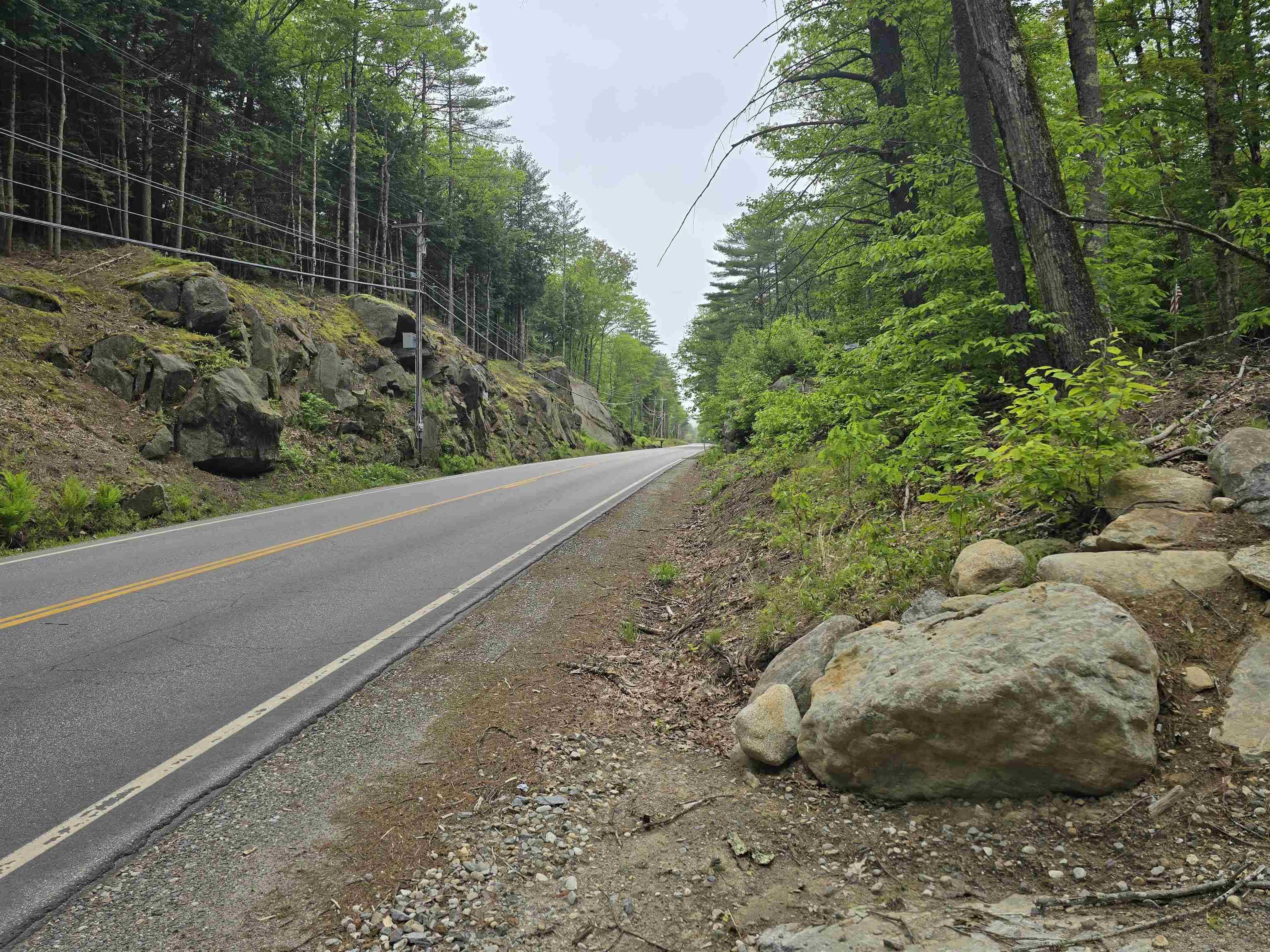 Franklin, NH 03235,693 Hill RD