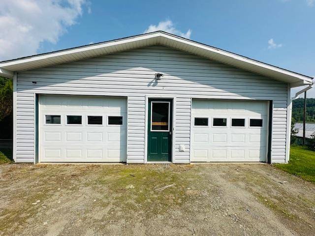 Wolcott, VT 05680,416 corley RD