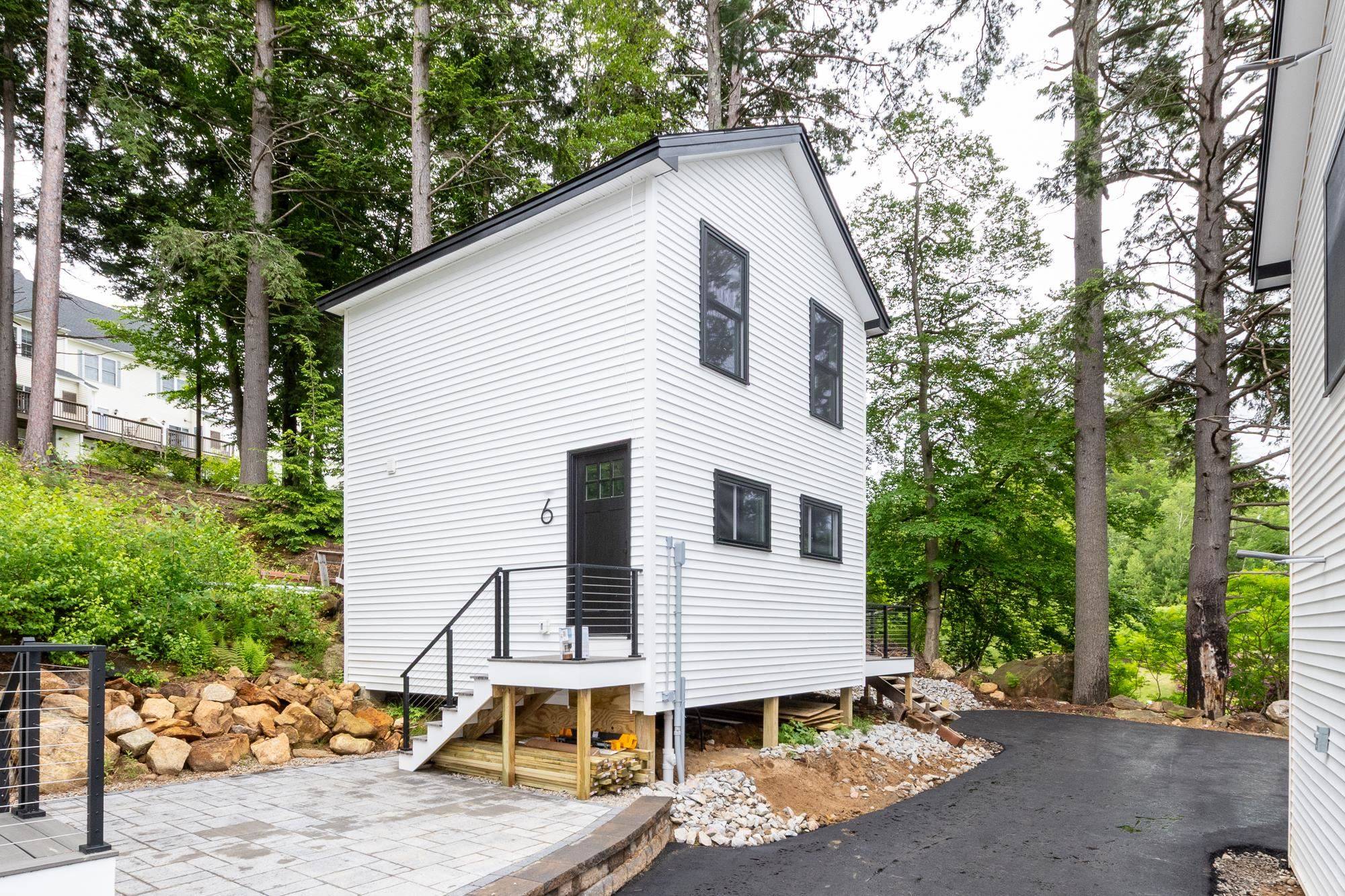 Laconia, NH 03246,427 Weirs BLVD #3