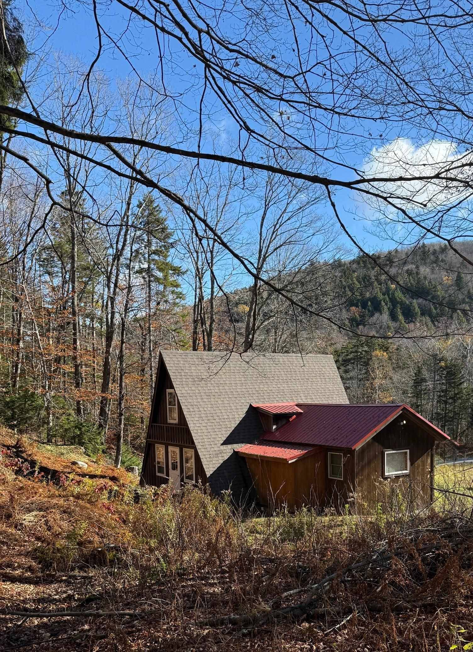 Windham, VT 05359,7271 Windham Hill RD