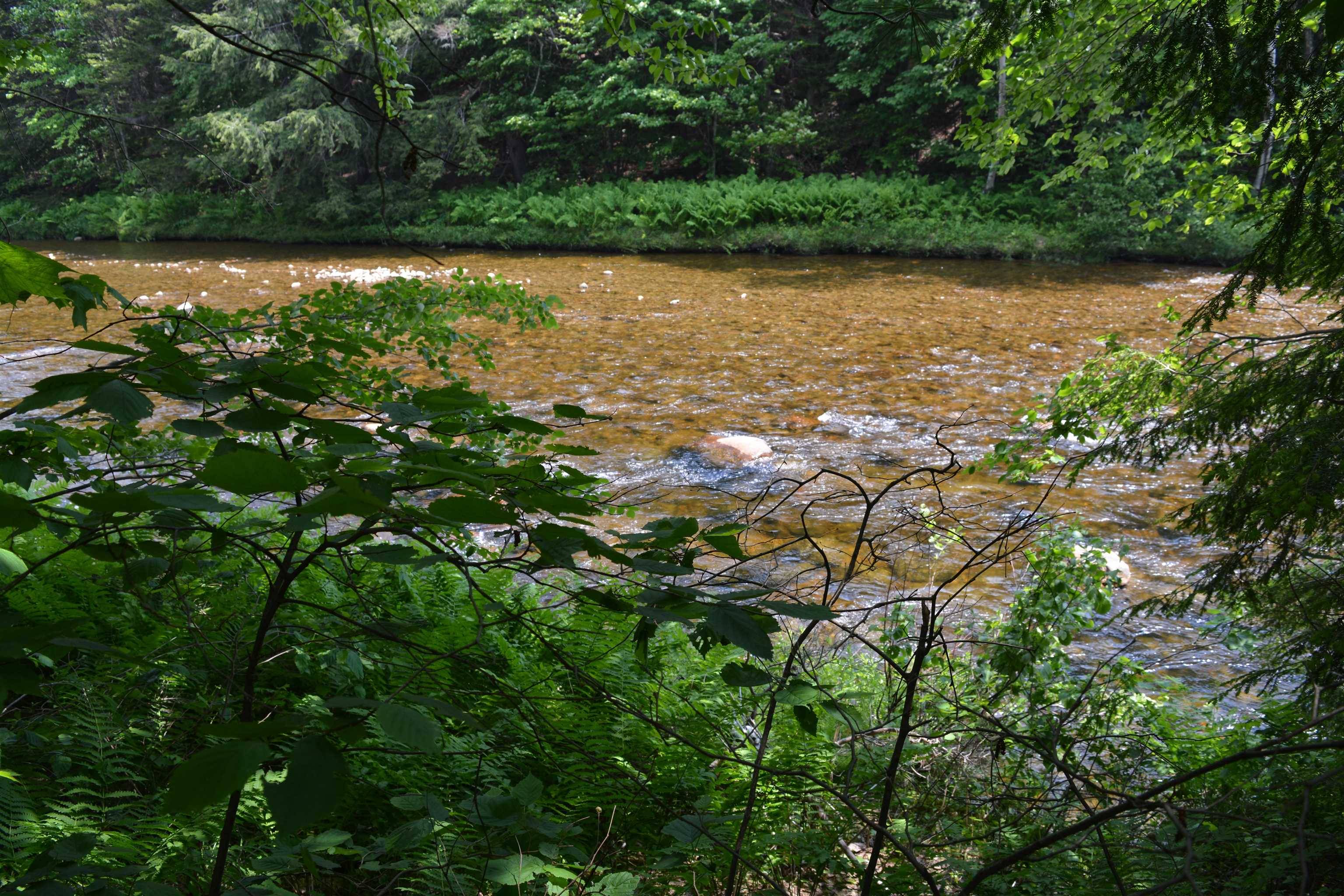 100 Route 302 HWY Carroll, NH 03595