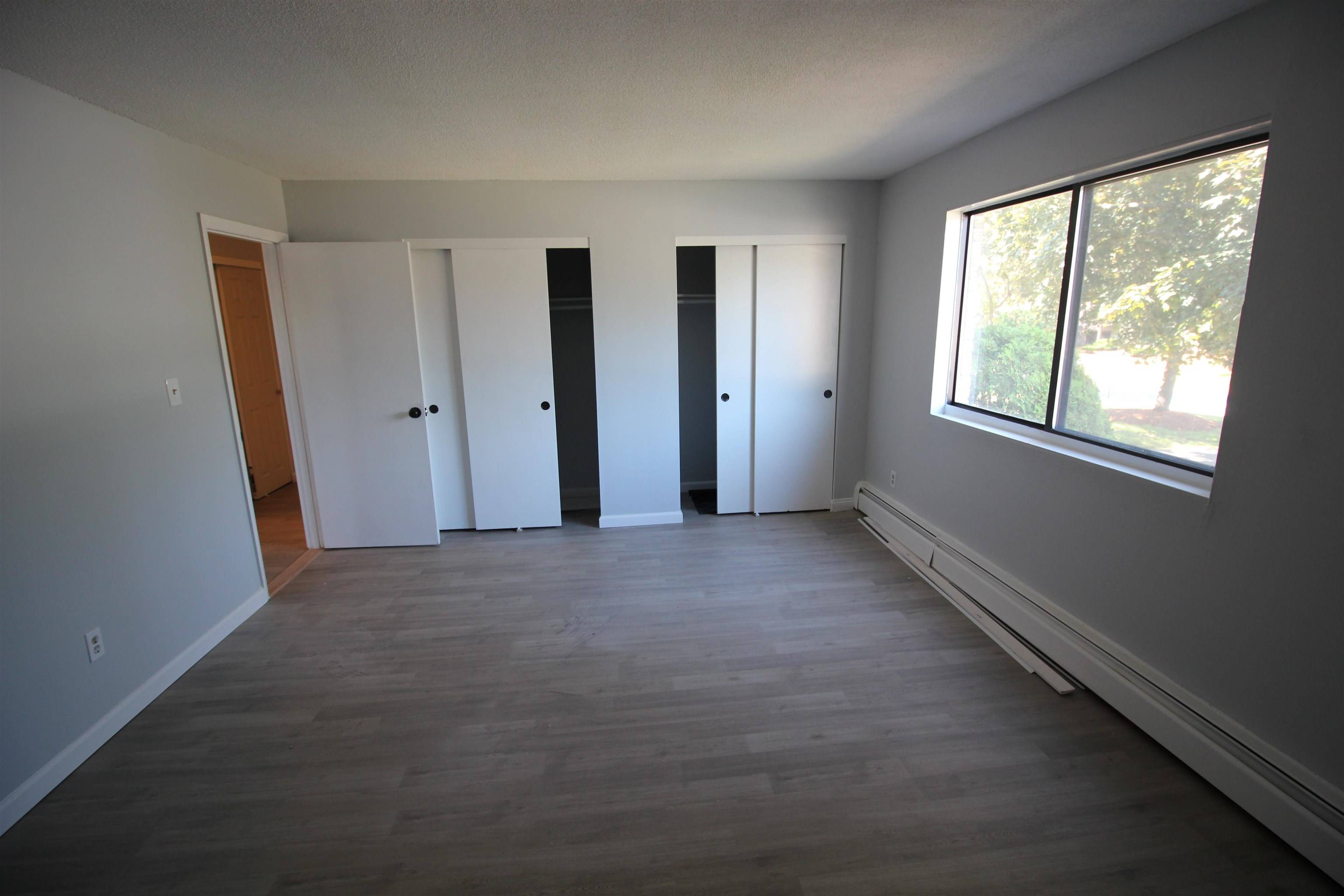 Salem, NH 03079,11 Tiffany RD #5