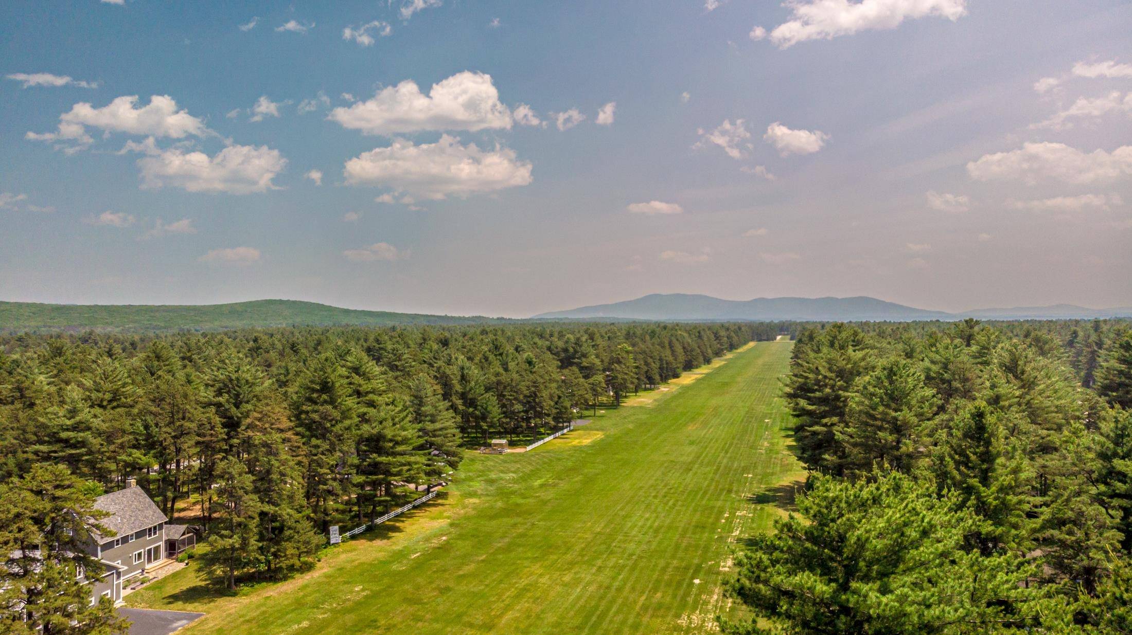 Ossipee, NH 03890,20 Pine Lane RD