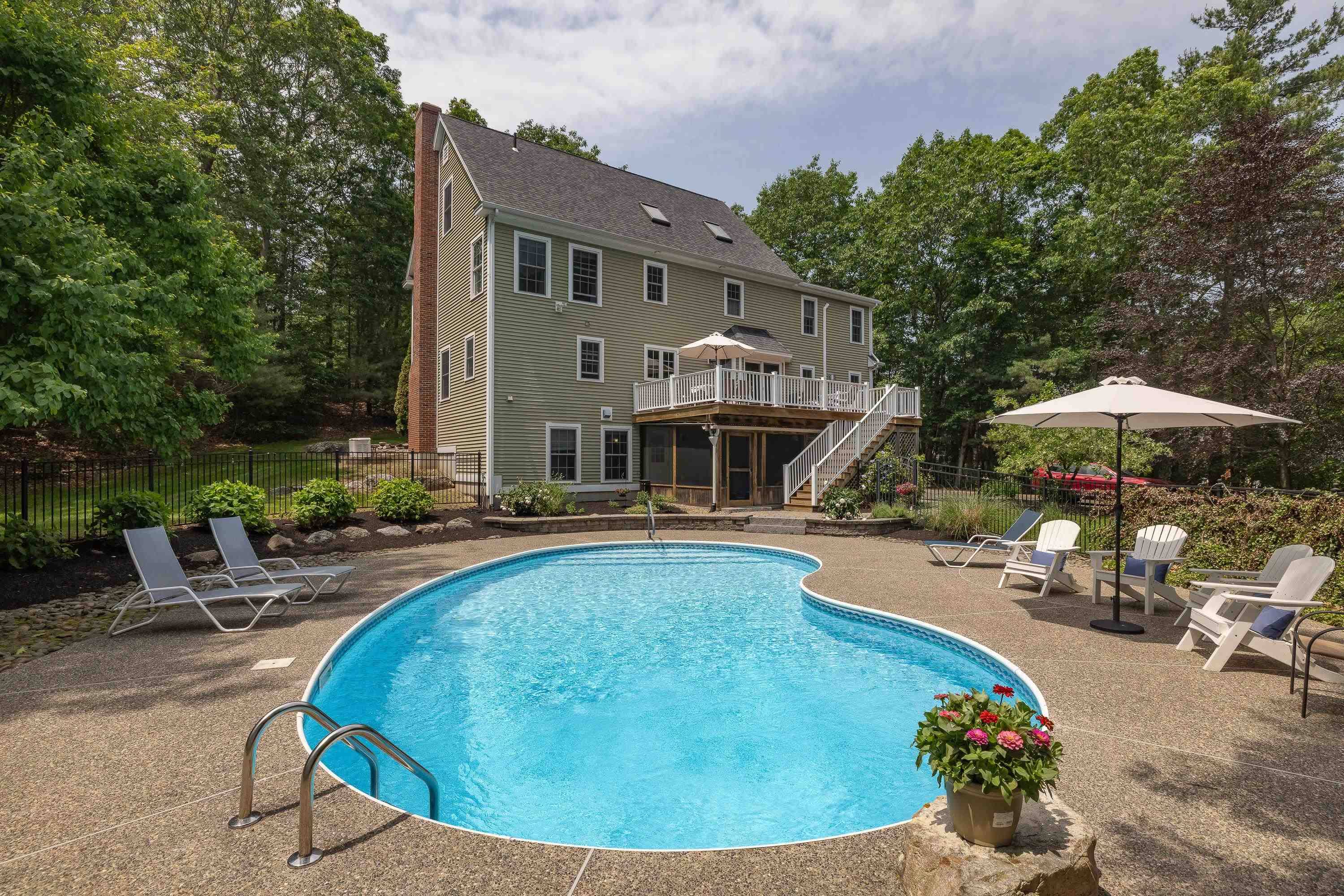Exeter, NH 03833,15 Wood Ridge LN