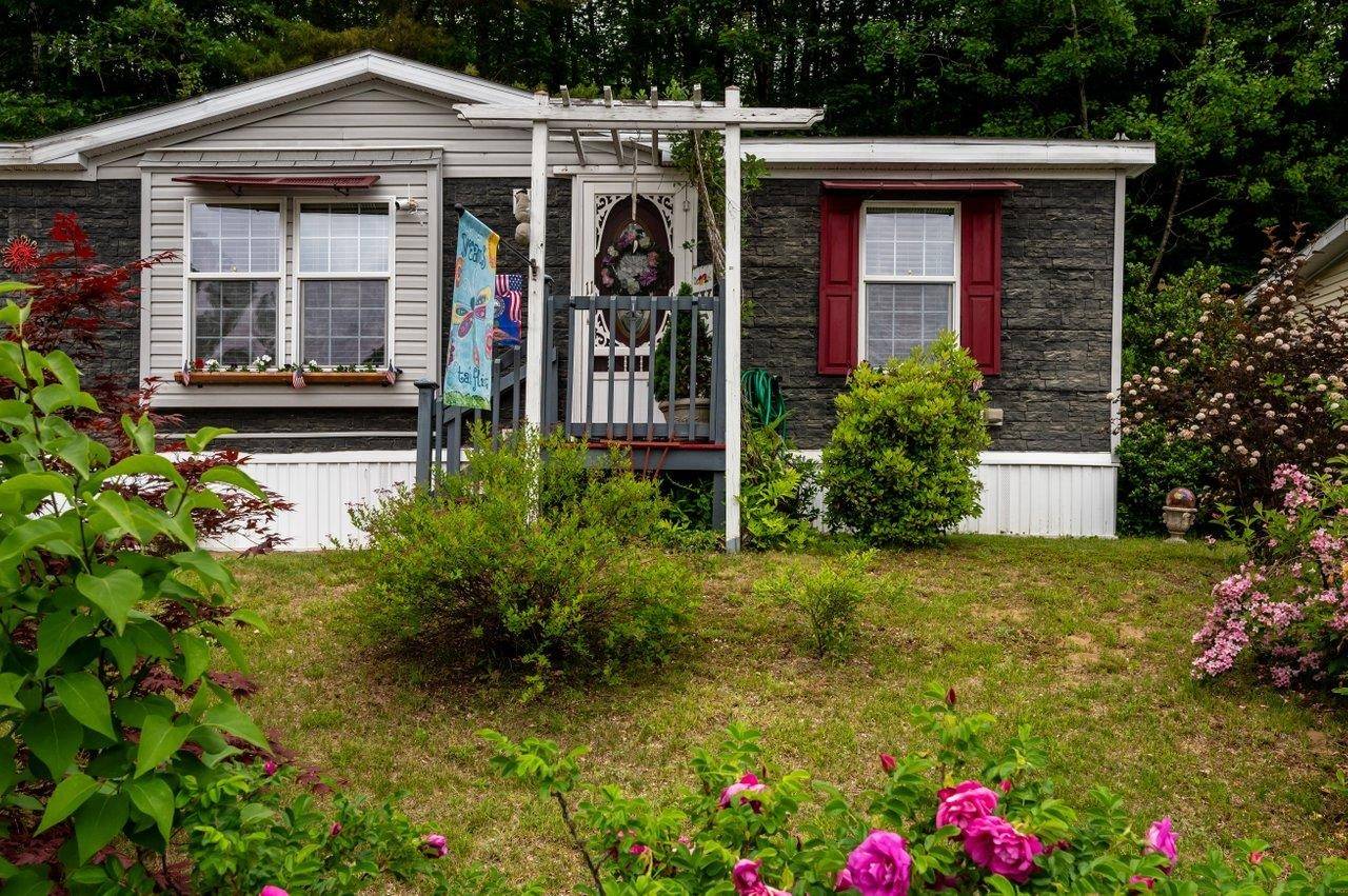 Franklin, NH 03235,11 Trail ST