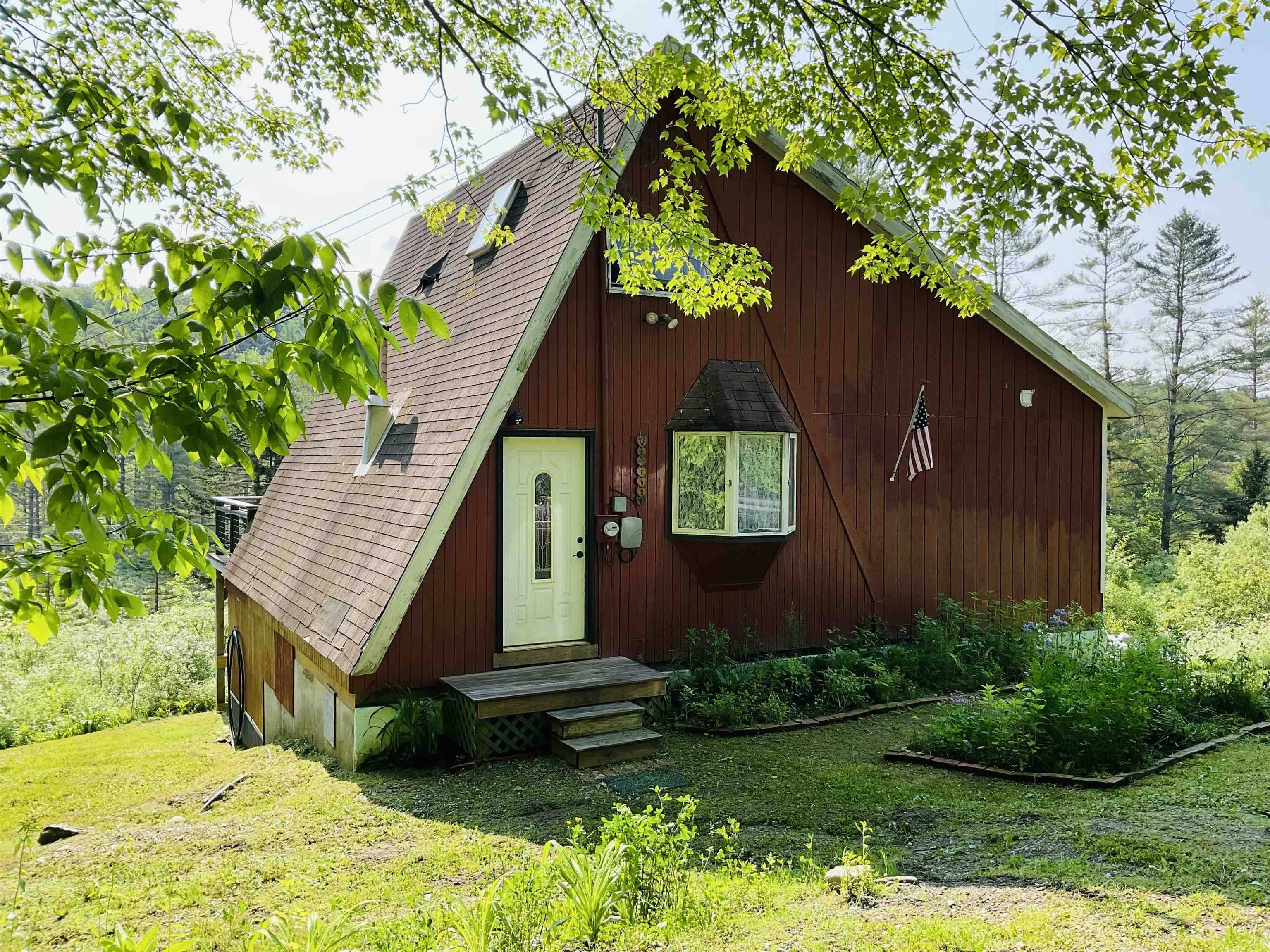 Bethel, VT 05060,718 MacIntosh Hill RD