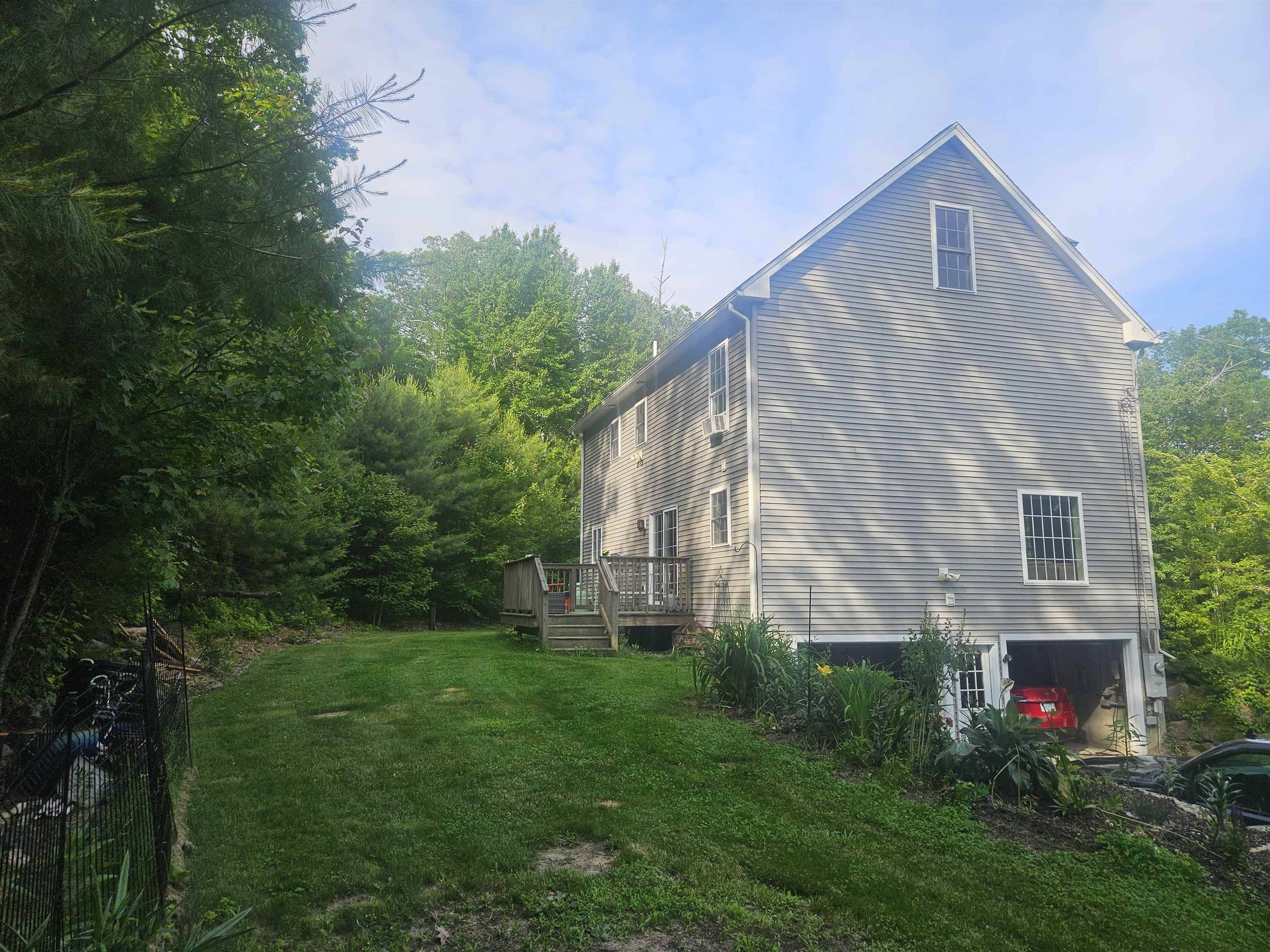 Pittsfield, NH 03263,53 Tan RD