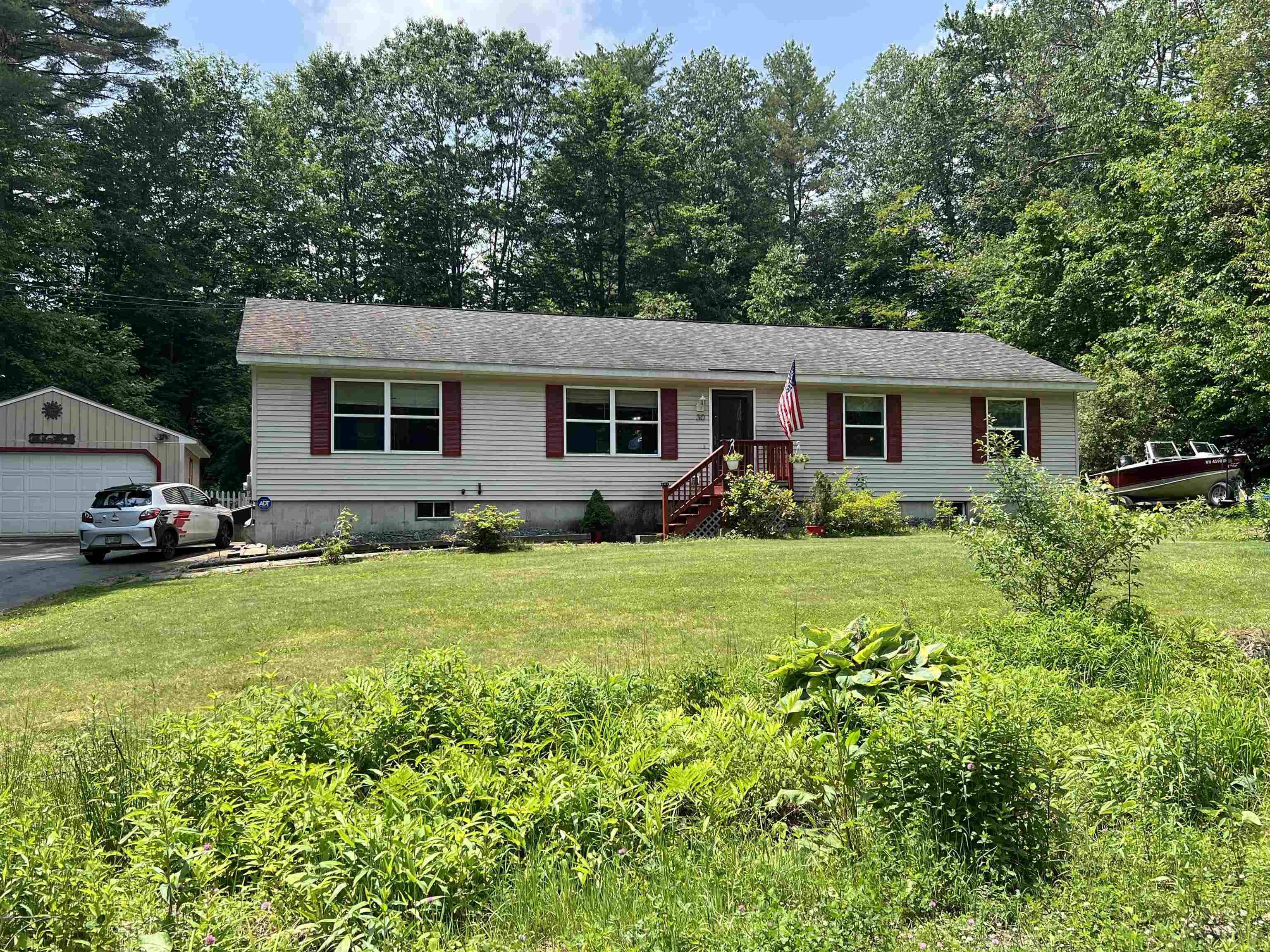 Hillsborough, NH 03244,30 Winter RD