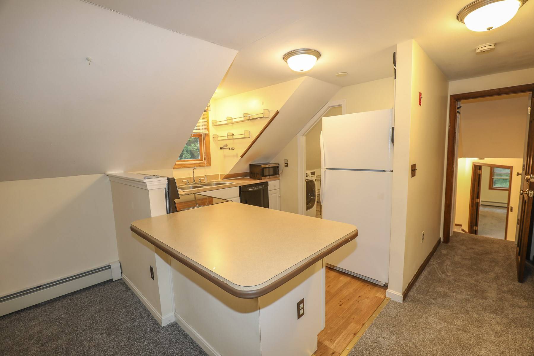 Kingston, NH 03848,63 Mill RD #2