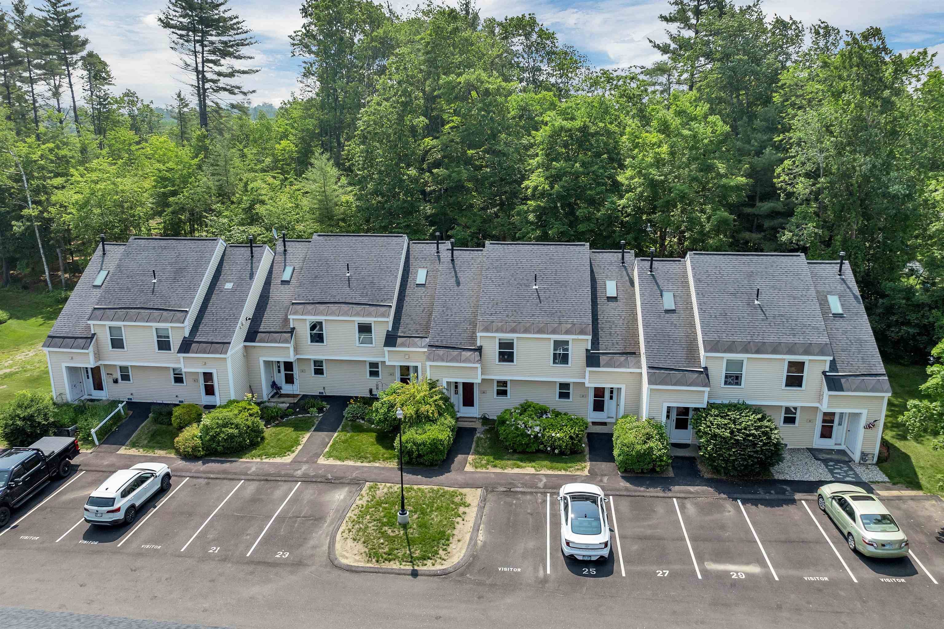 Concord, NH 03303,31 Bluffs DR
